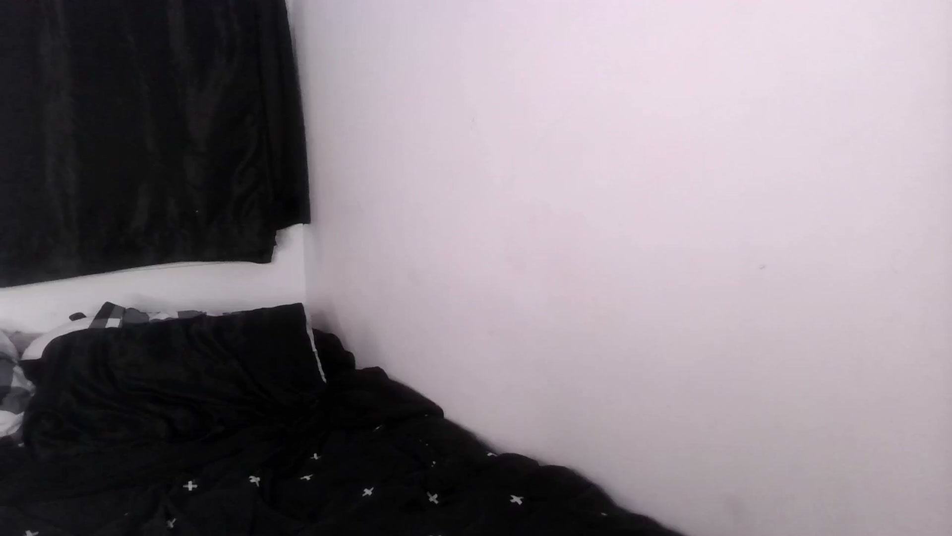 Gallery image thumbnail from ItsRavenRoses's myfreecams stream on, 05/30/2024, 24:01 image 1 of 20