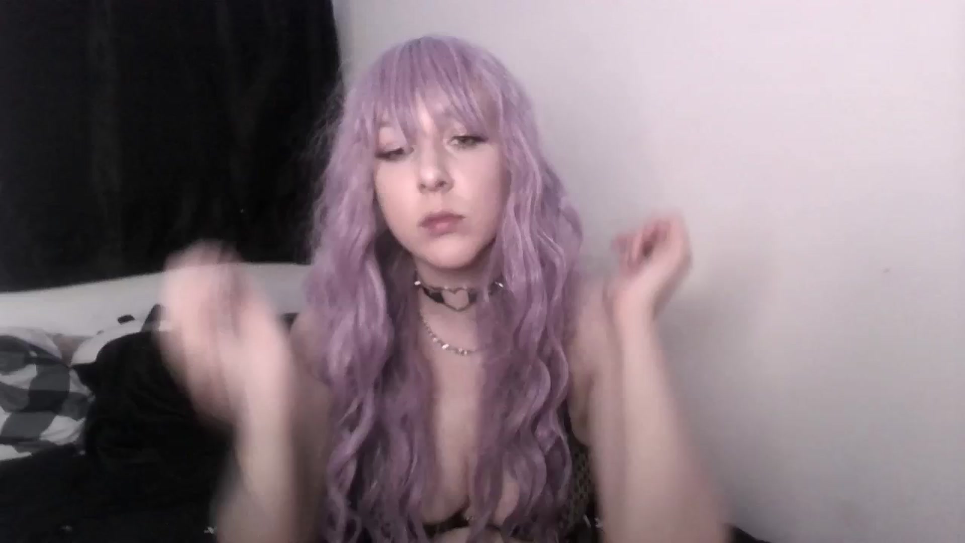 Gallery image thumbnail from ItsRavenRoses's myfreecams stream on, 05/30/2024, 24:01 image 4 of 20