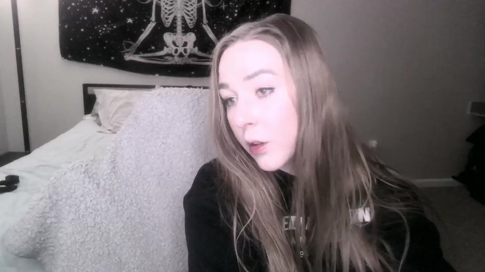Gallery image thumbnail from ItsRavenRoses's myfreecams stream on, 01/30/2025, 11:56 image 14 of 20