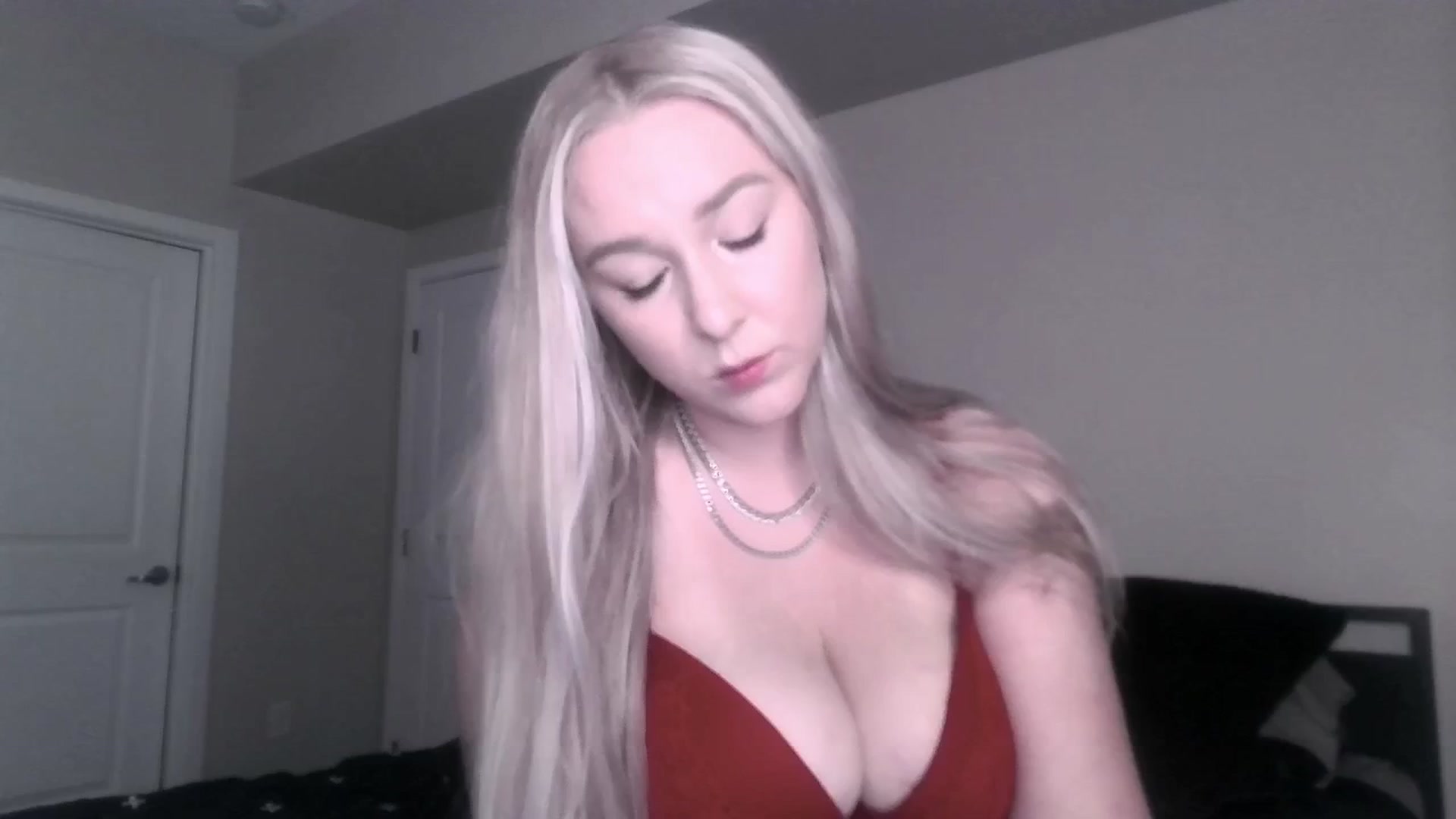 Gallery image thumbnail from ItsRavenRoses's myfreecams stream on, 06/25/2025, 06:36 image 20 of 20
