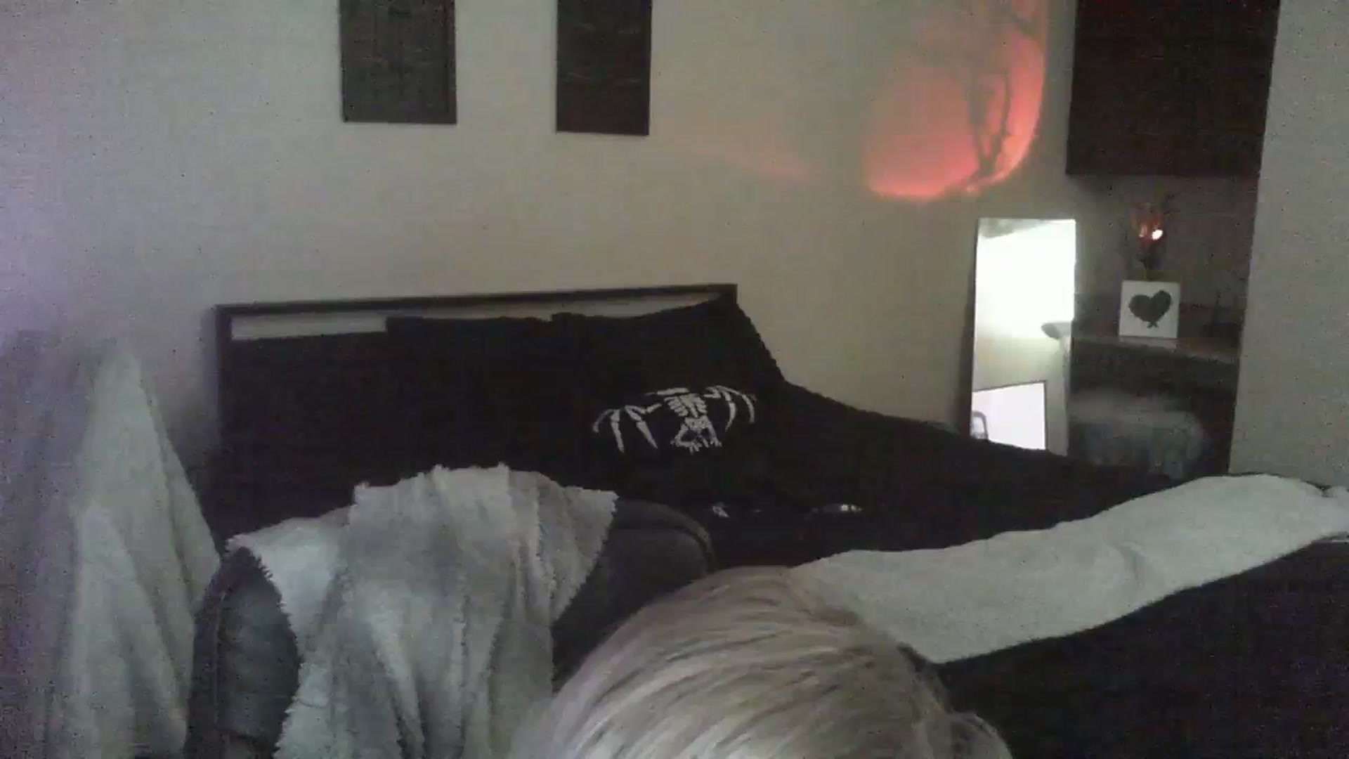 Gallery image thumbnail from ItsRavenRoses's myfreecams stream on, 04/04/2026, 12:38 image 10 of 20