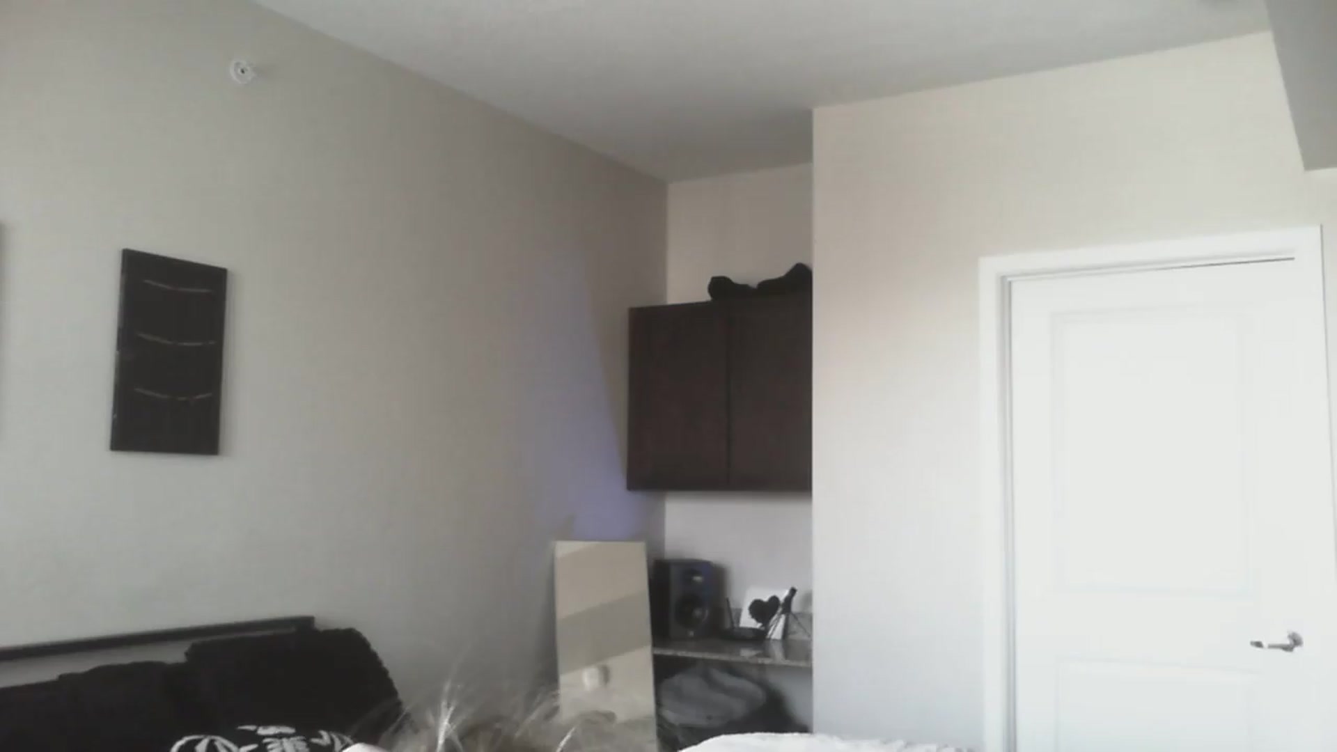 Gallery image thumbnail from ItsRavenRoses's myfreecams stream on, 05/25/2026, 18:02 image 16 of 20