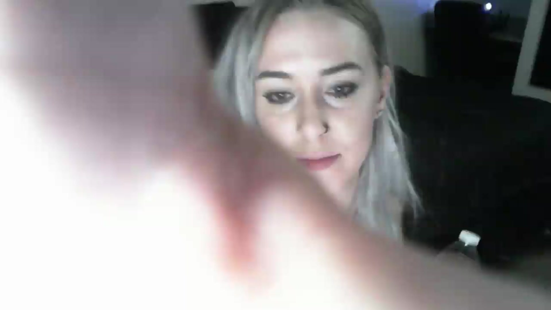Gallery image thumbnail from ItsRavenRoses's myfreecams stream on, 06/24/2026, 07:45 image 13 of 20