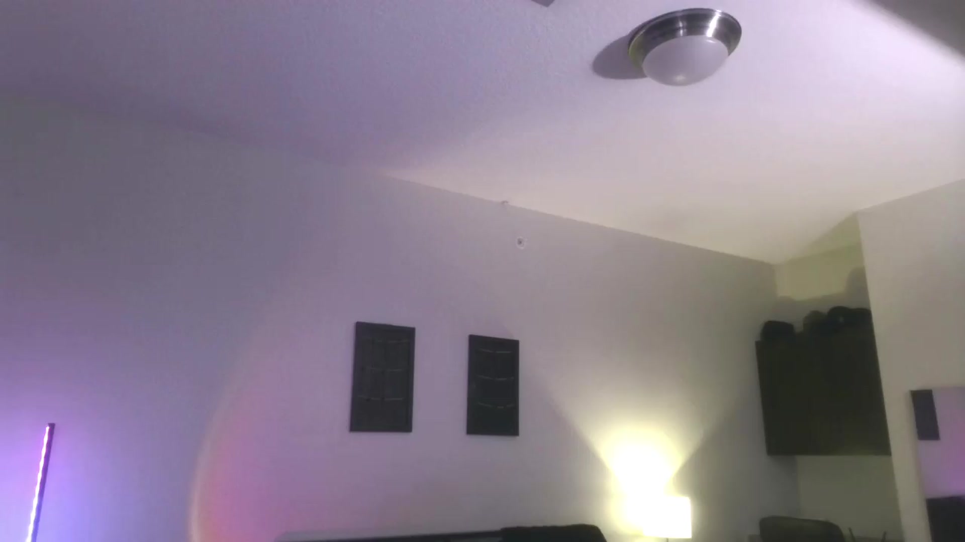 Gallery image thumbnail from ItsRavenRoses's myfreecams stream on, 06/25/2026, 09:14 image 15 of 20