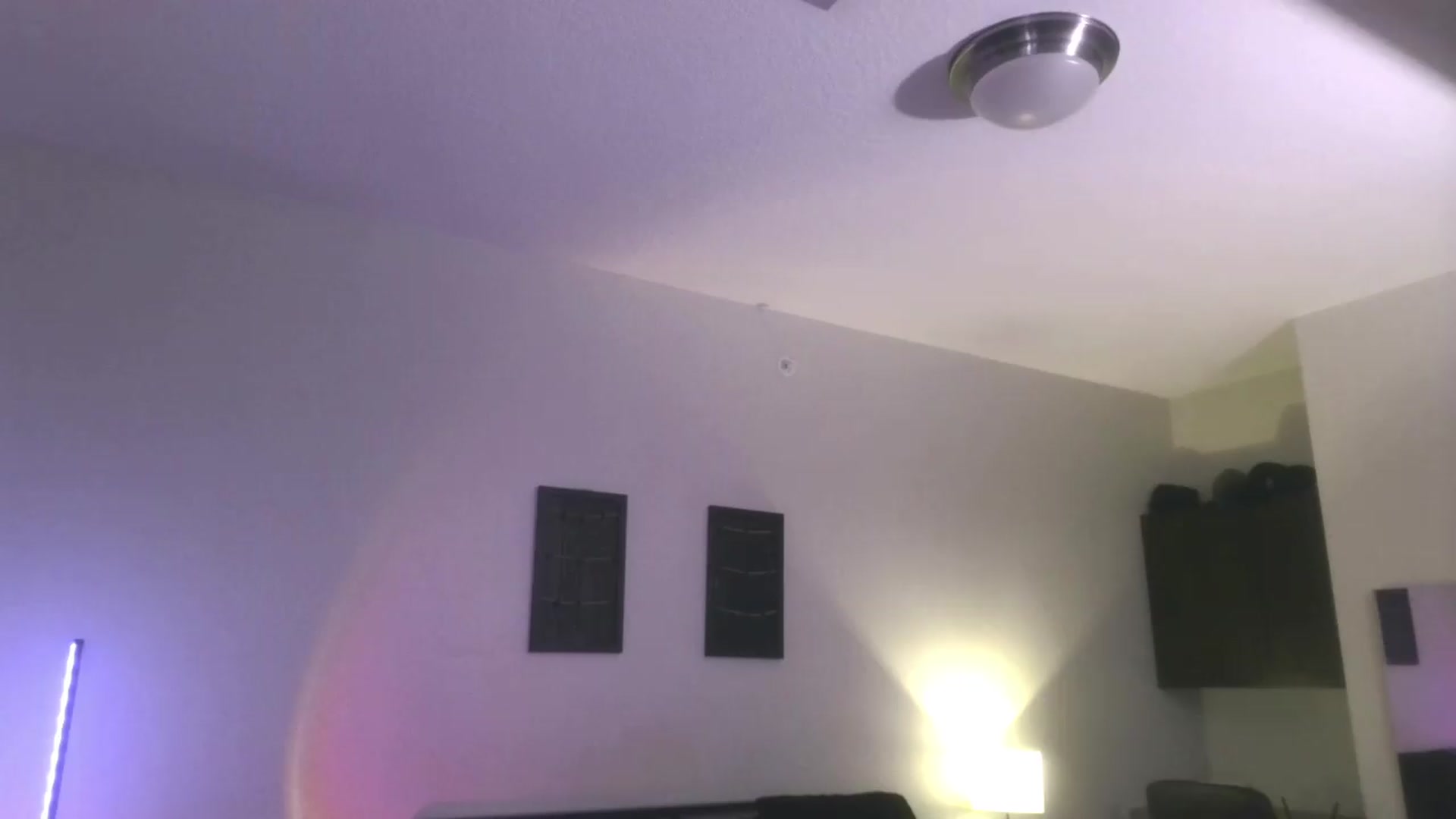 Gallery image thumbnail from ItsRavenRoses's myfreecams stream on, 06/25/2026, 09:14 image 7 of 20