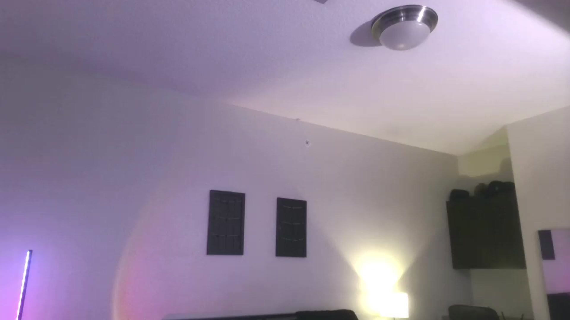 Gallery image thumbnail from ItsRavenRoses's myfreecams stream on, 06/25/2026, 09:14 image 12 of 20