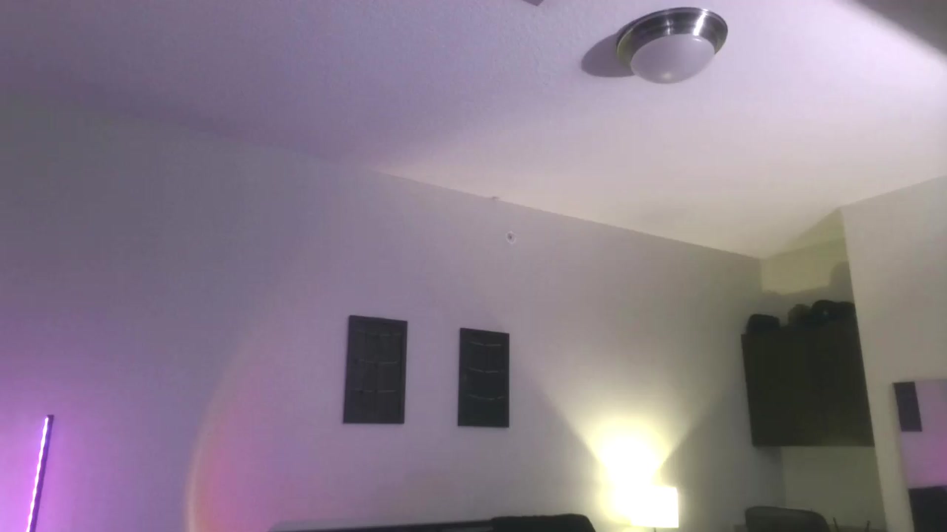 Gallery image thumbnail from ItsRavenRoses's myfreecams stream on, 06/25/2026, 09:14 image 17 of 20