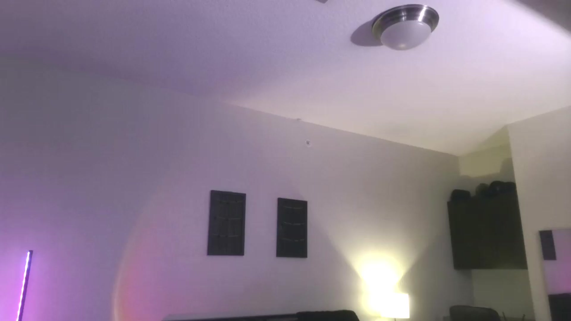 Gallery image thumbnail from ItsRavenRoses's myfreecams stream on, 06/25/2026, 09:14 image 5 of 20