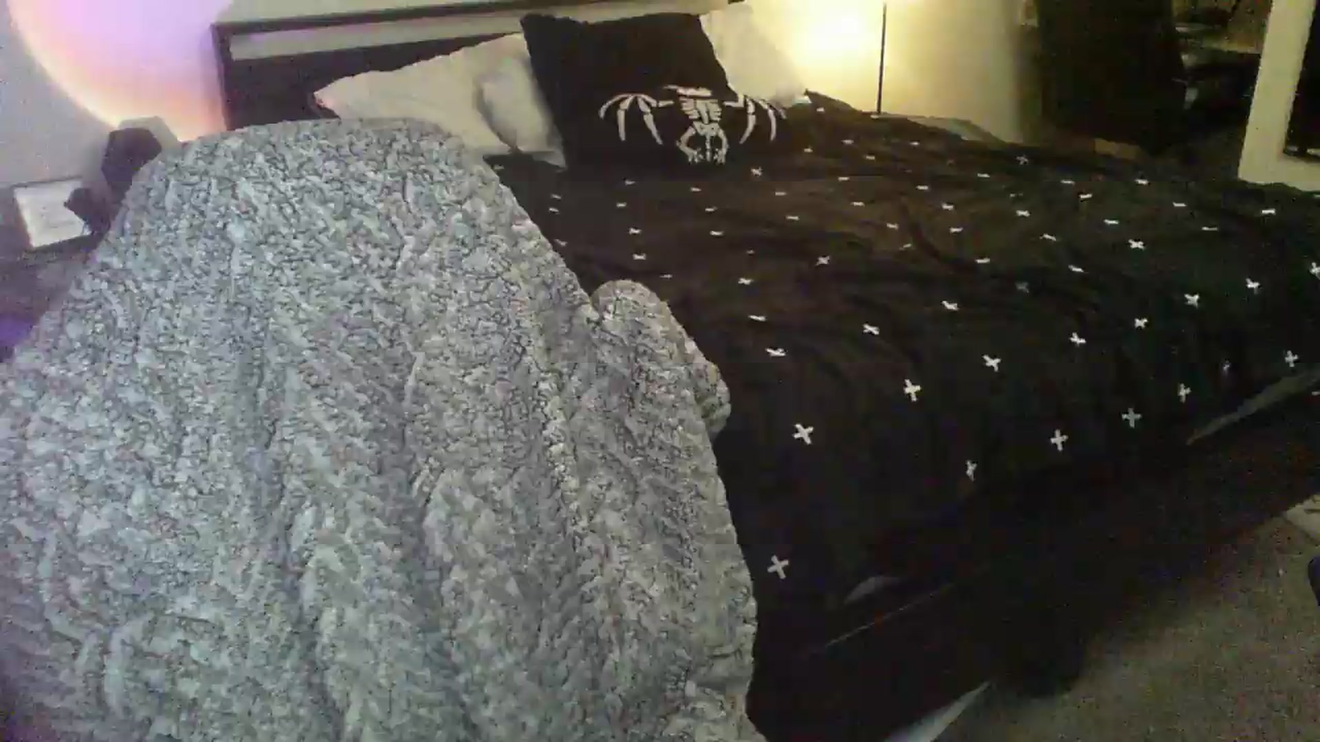 Gallery image thumbnail from ItsRavenRoses's myfreecams stream on, 06/27/2026, 06:32 image 4 of 20