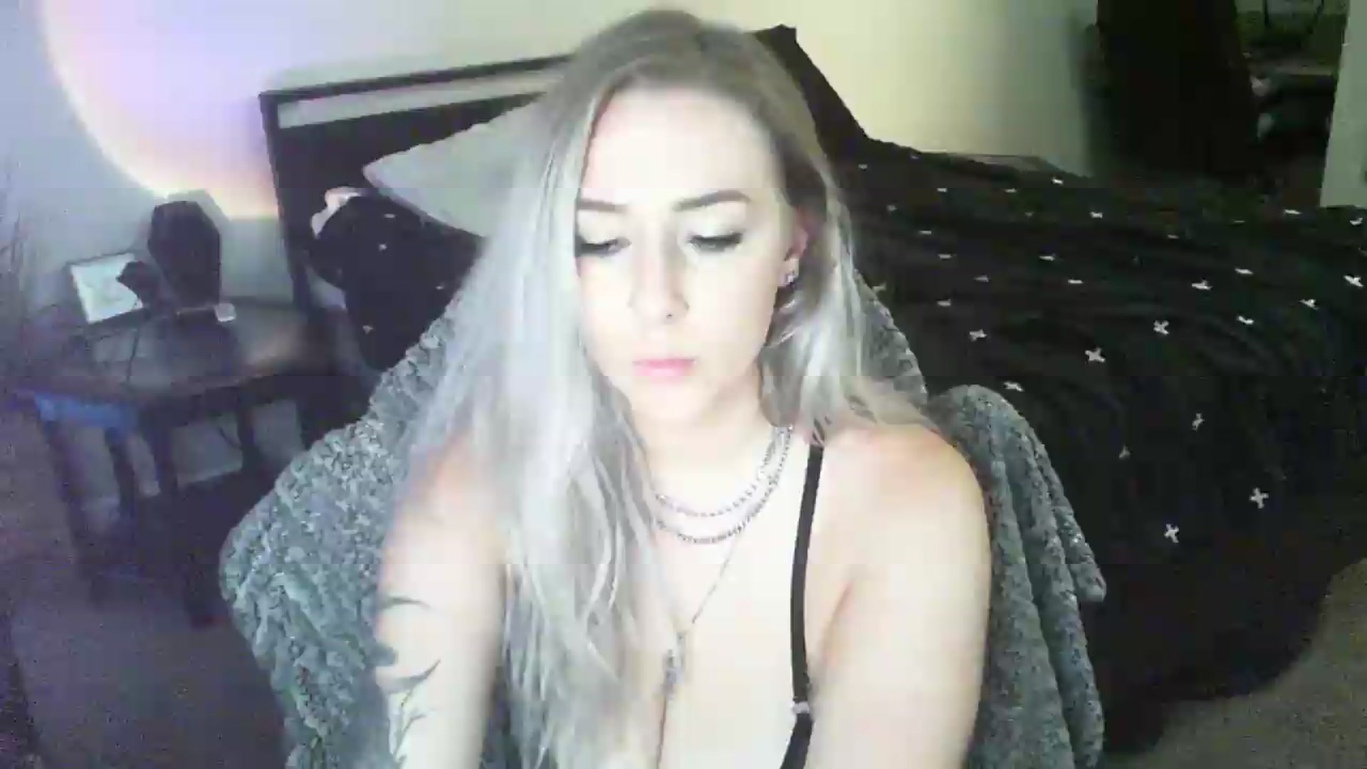 Gallery image thumbnail from ItsRavenRoses's myfreecams stream on, 06/28/2026, 06:06 image 19 of 20