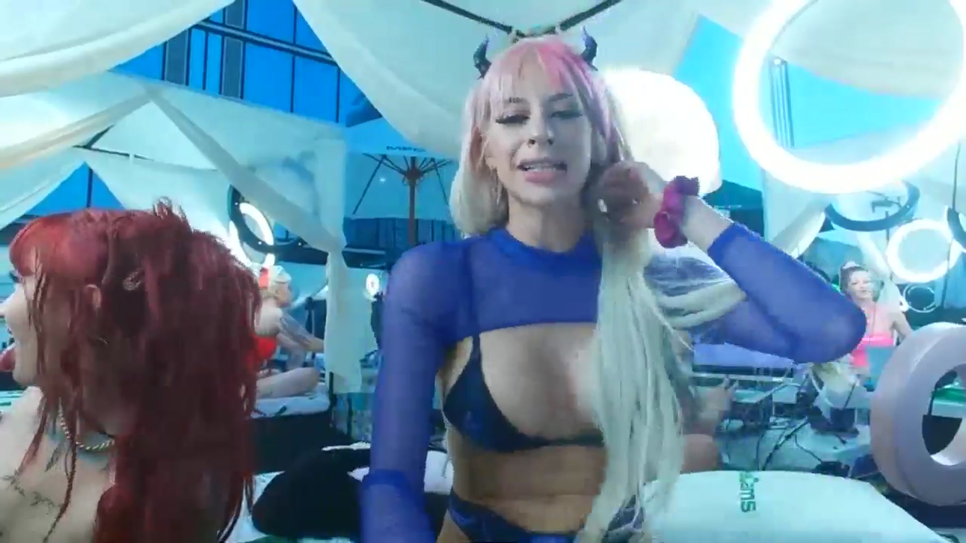 Gallery image thumbnail from ItsRoseRyder's myfreecams stream on, 09/26/2024, 01:48 image 4 of 20