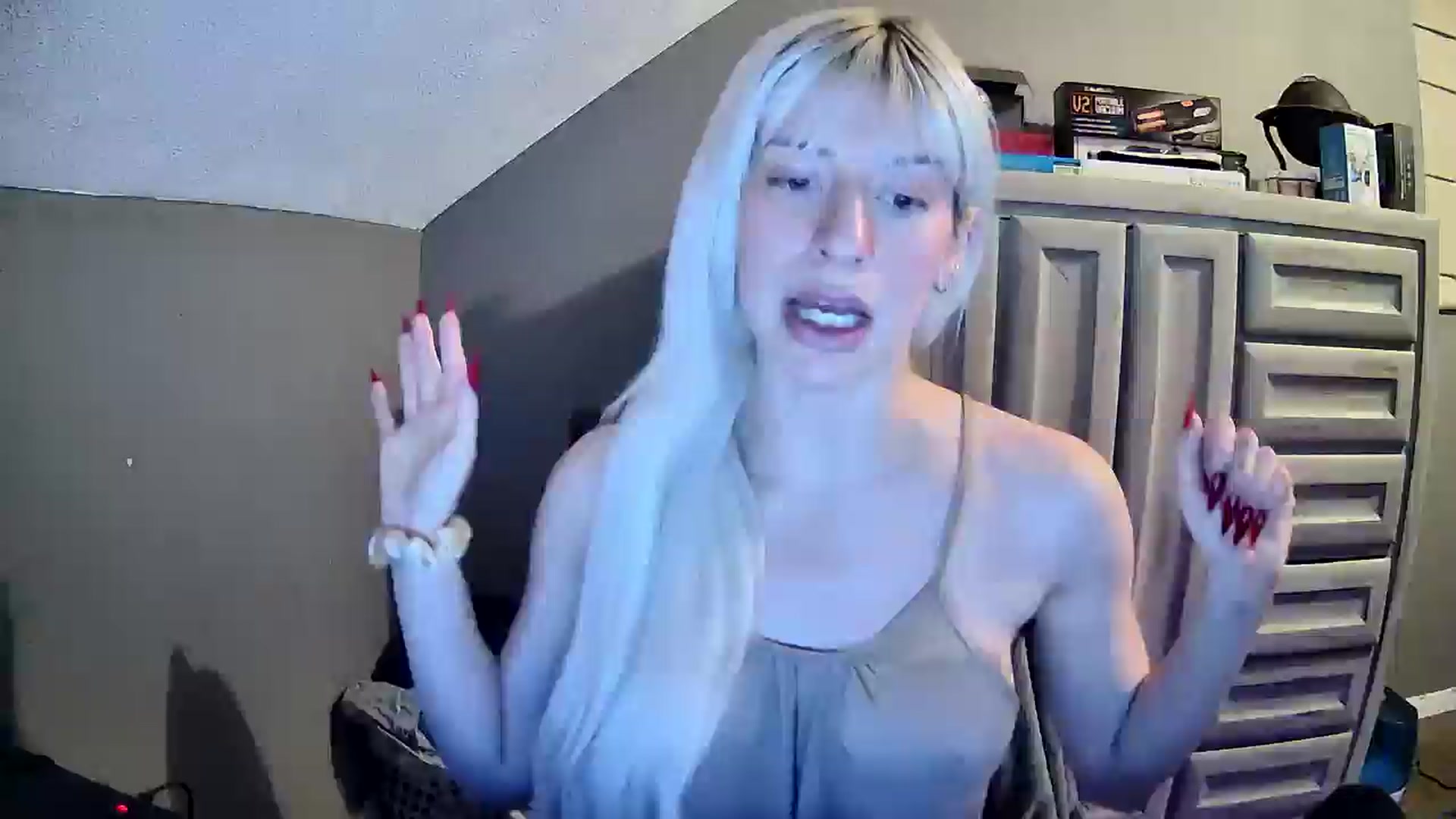 Gallery image thumbnail from ItsRoseRyder's myfreecams stream on, 02/11/2025, 03:32 image 1 of 20