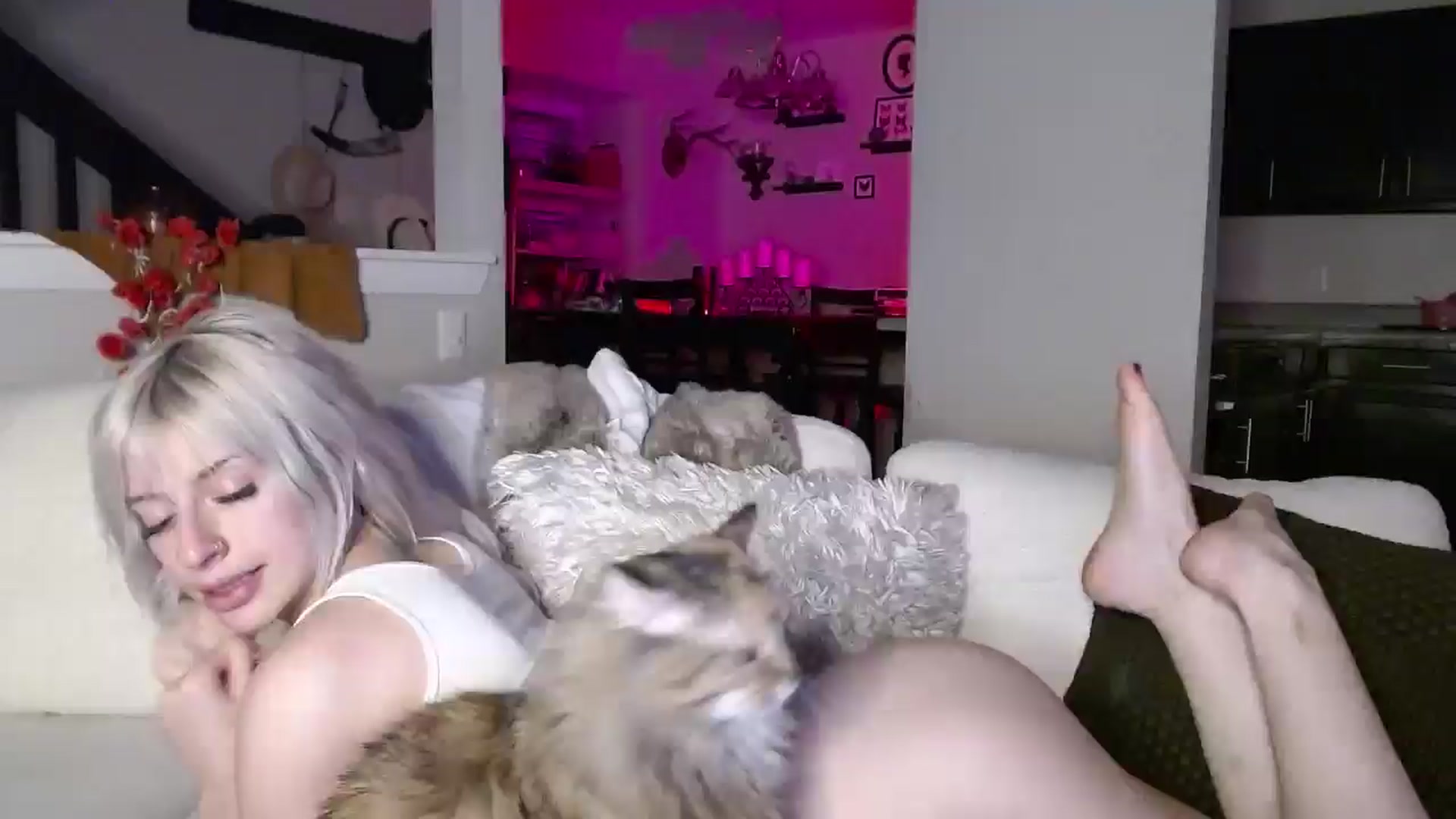 Gallery image thumbnail from ItsRoseRyder's myfreecams stream on, 04/07/2025, 08:19 image 20 of 20