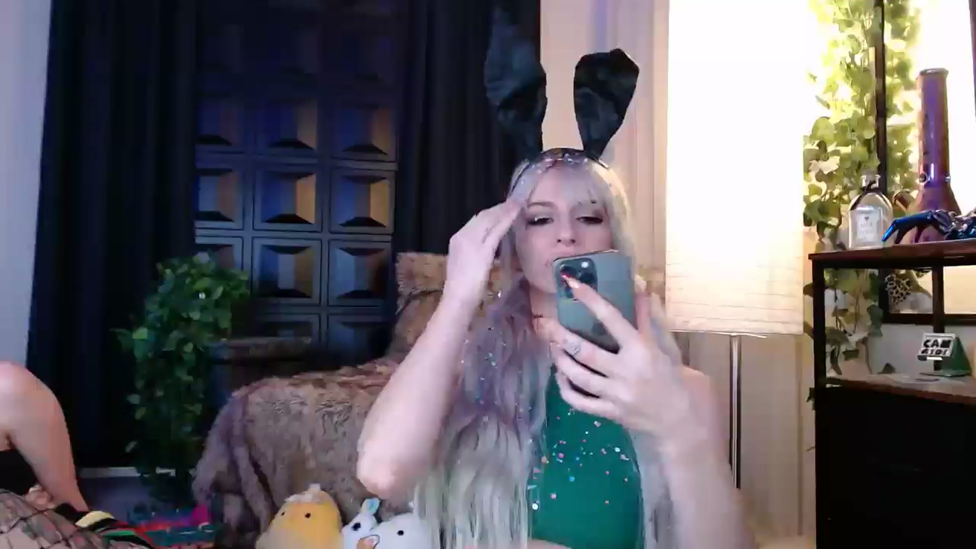 Gallery image thumbnail from ItsRoseRyder's myfreecams stream on, 04/21/2025, 04:31 image 3 of 20