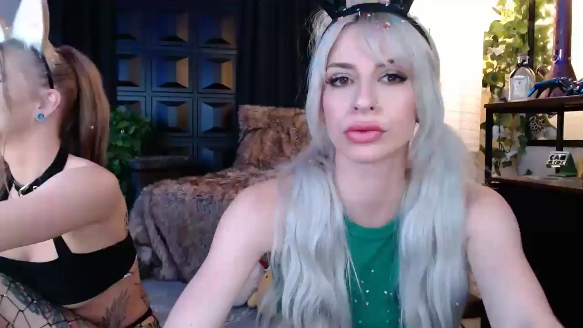 Gallery image thumbnail from ItsRoseRyder's myfreecams stream on, 04/21/2025, 04:31 image 11 of 20