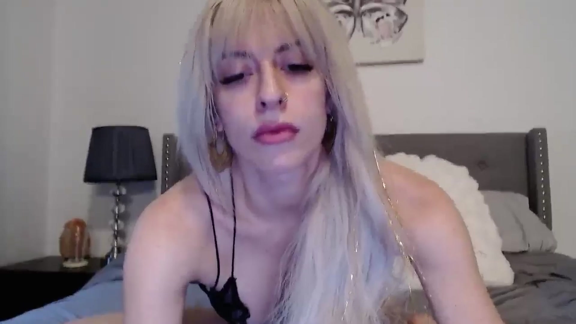 Gallery image thumbnail from ItsRoseRyder's myfreecams stream on, 04/24/2025, 20:23 image 17 of 20