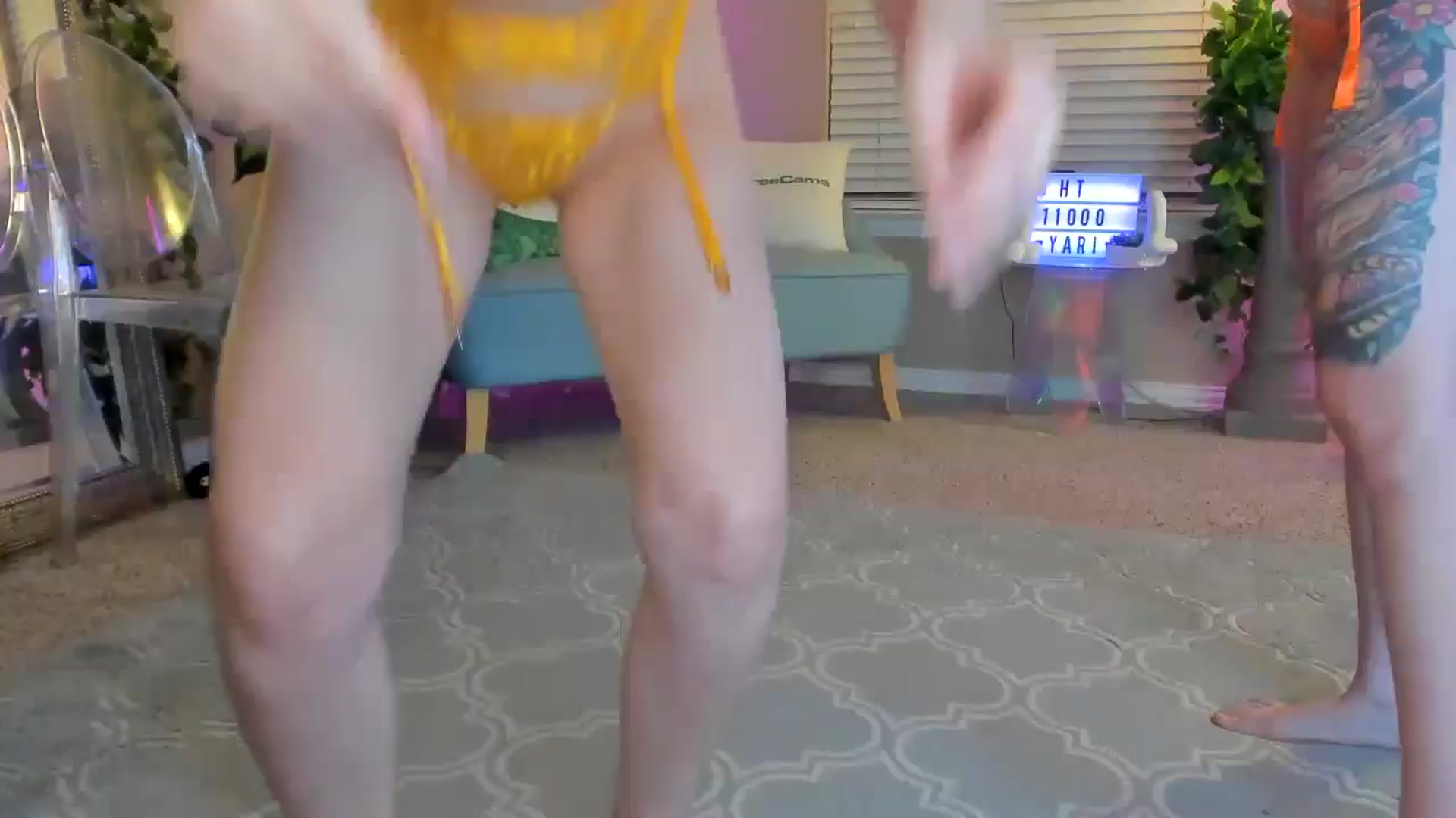 Gallery image thumbnail from ItsRoseRyder's myfreecams stream on, 11/16/2025, 07:33 image 1 of 20