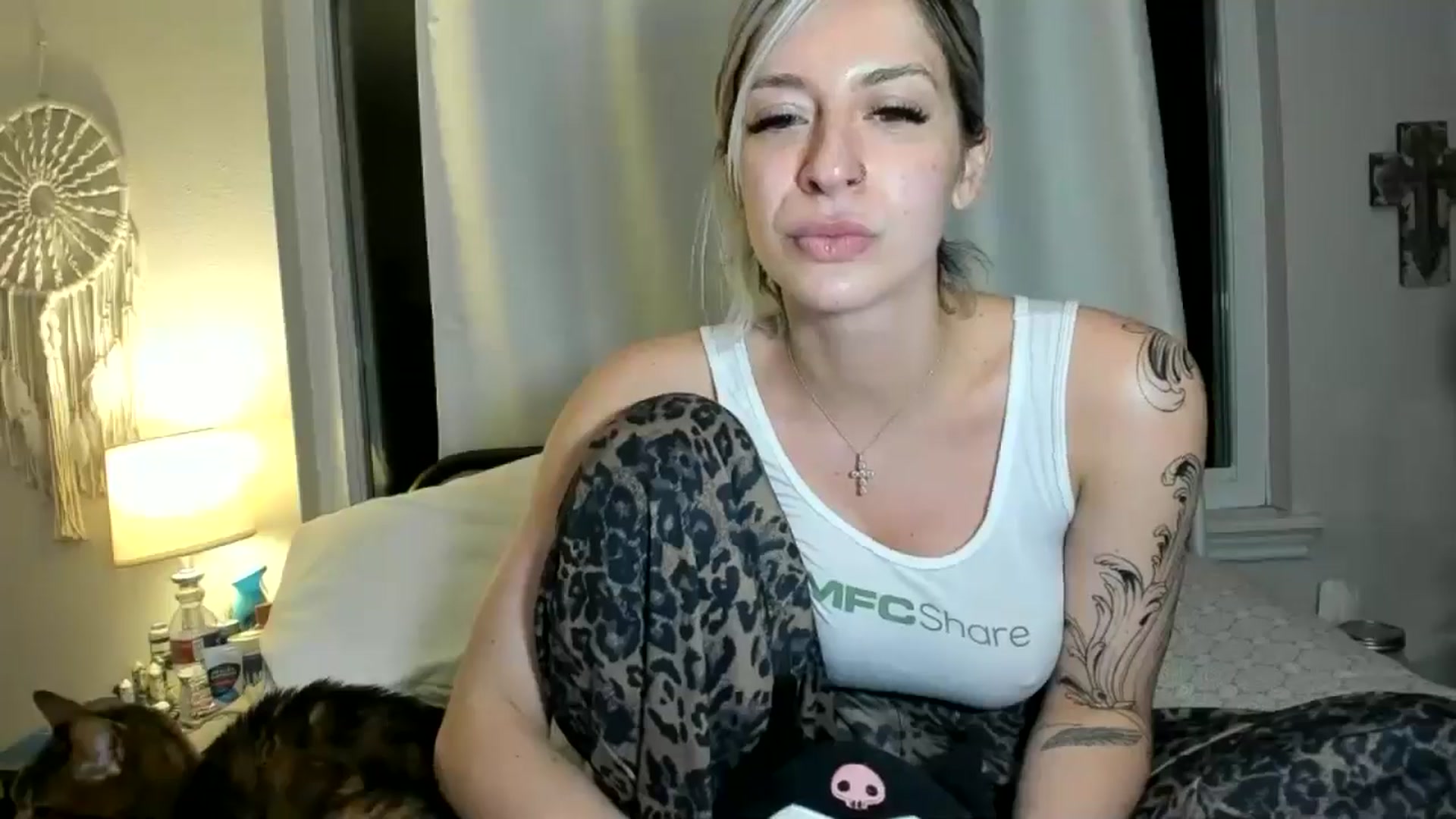 Gallery image thumbnail from ItsRoseRyder's myfreecams stream on, 03/17/2026, 06:51 image 16 of 20