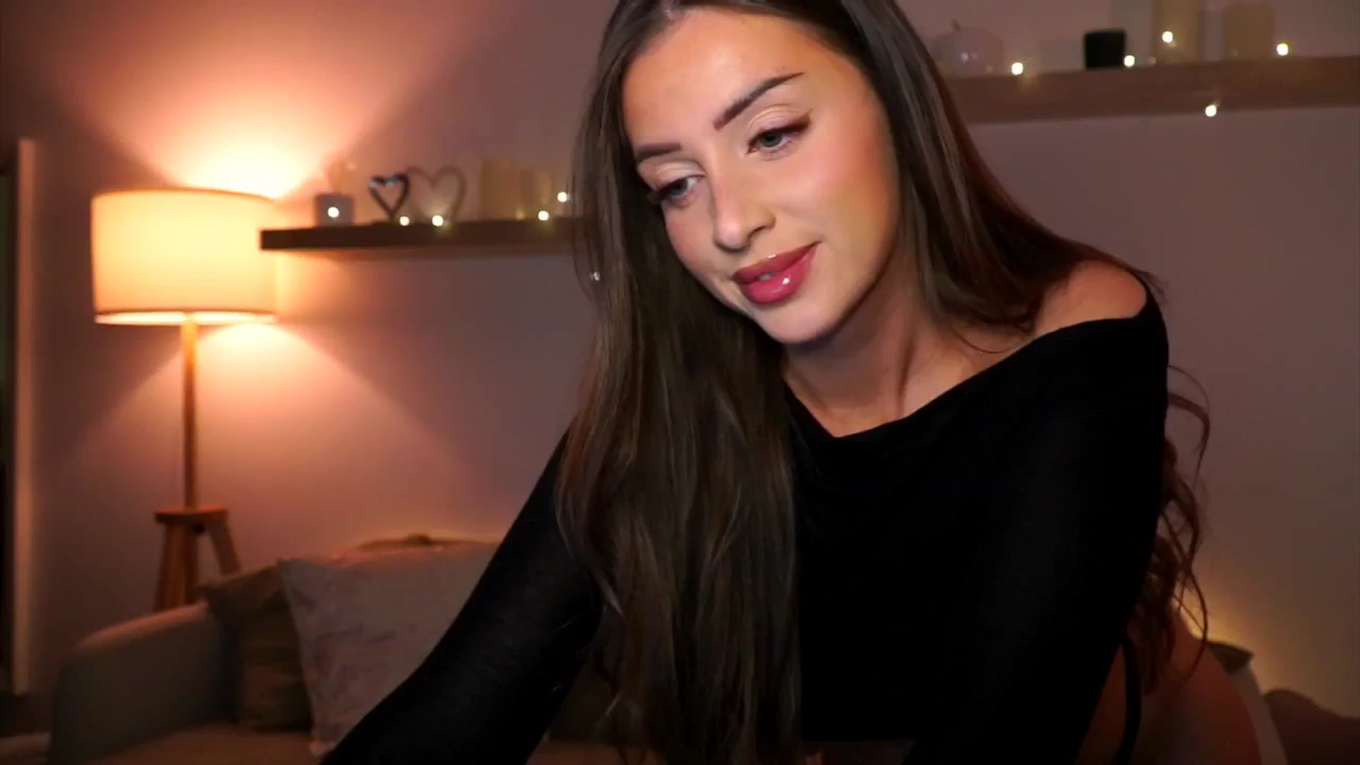 Gallery image thumbnail from Its_Ana's myfreecams stream on, 11/12/2024, 21:22 image 1 of 20