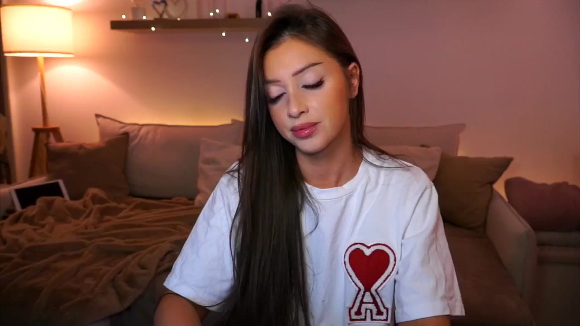 Gallery image thumbnail from Its_Ana's myfreecams stream on, 12/29/2024, 22:11 image 11 of 20