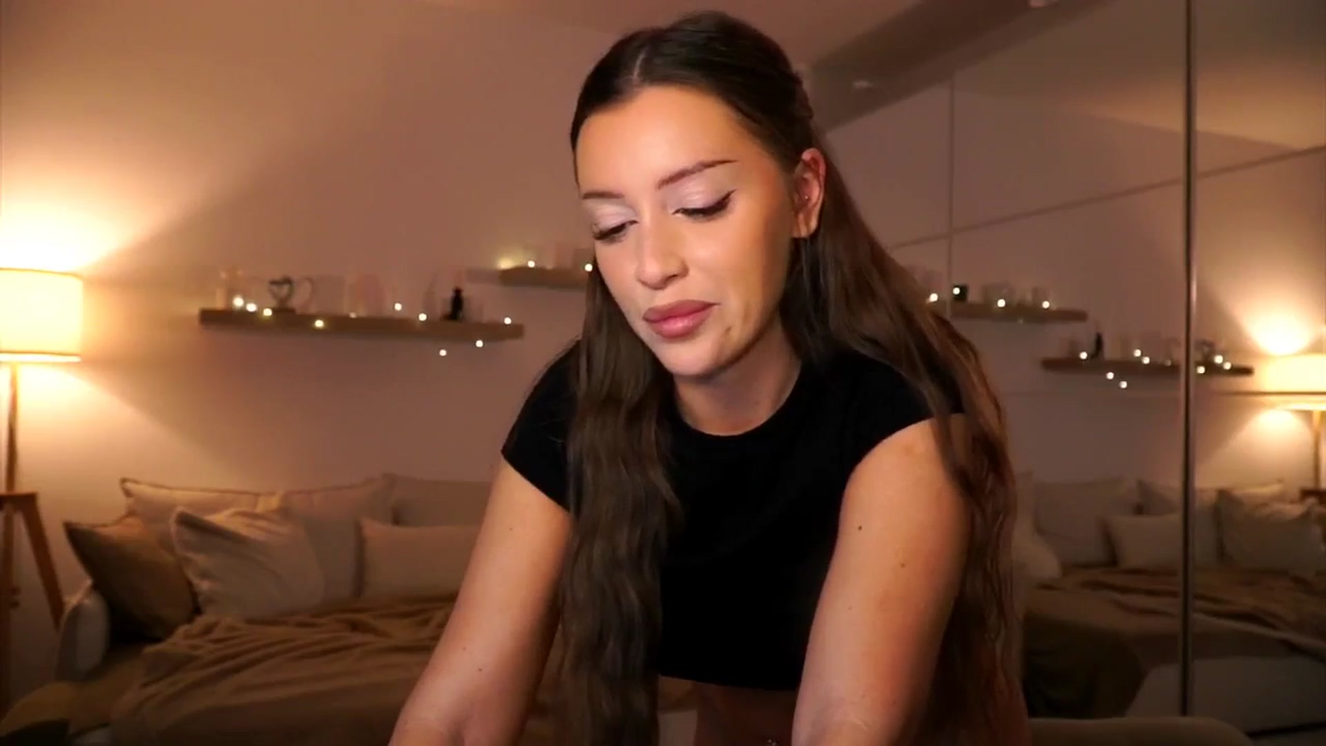 Gallery image thumbnail from Its_Ana's myfreecams stream on, 03/15/2025, 20:47 image 5 of 20