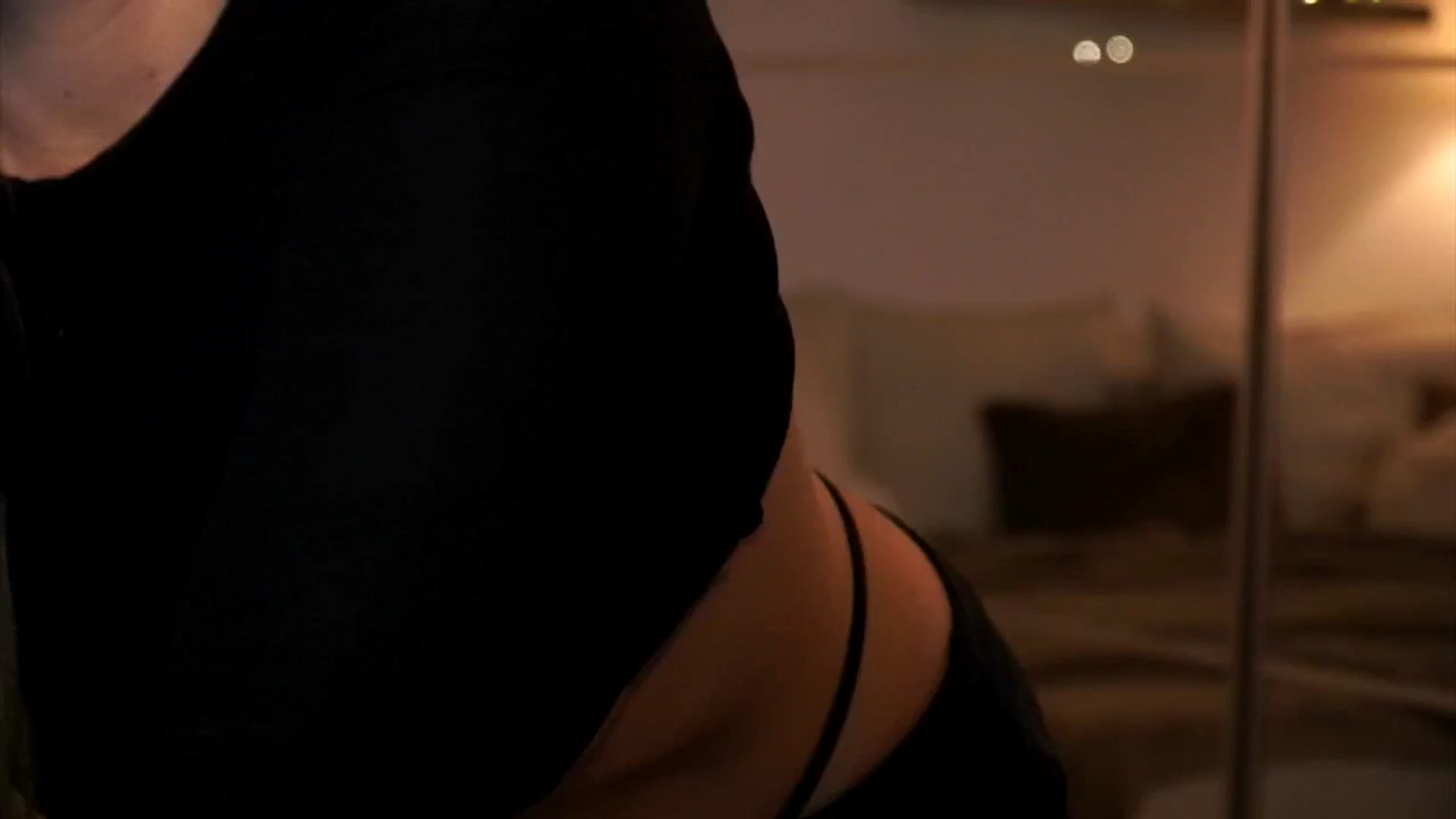 Gallery image thumbnail from Its_Ana's myfreecams stream on, 03/30/2025, 21:41 image 1 of 20