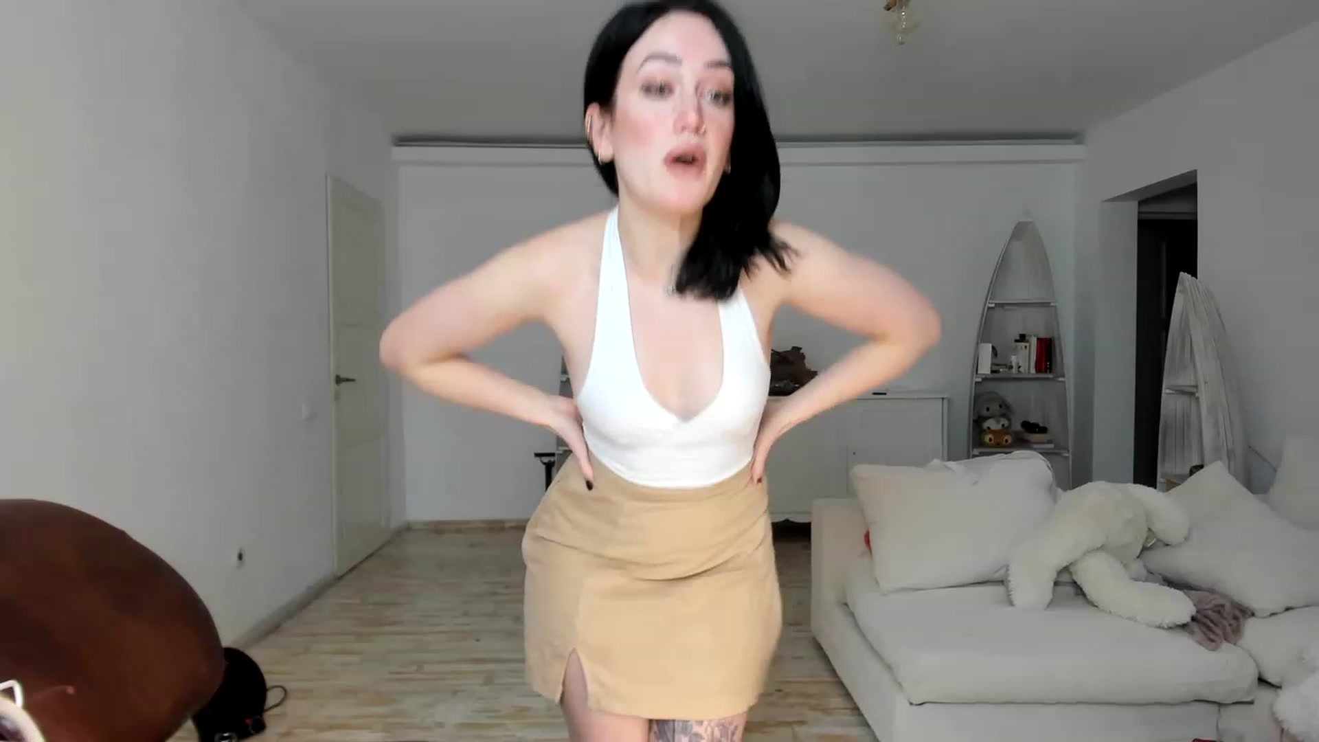Gallery image thumbnail from Its_Cassidy's myfreecams stream on, 11/17/2022, 23:11 image 6 of 20