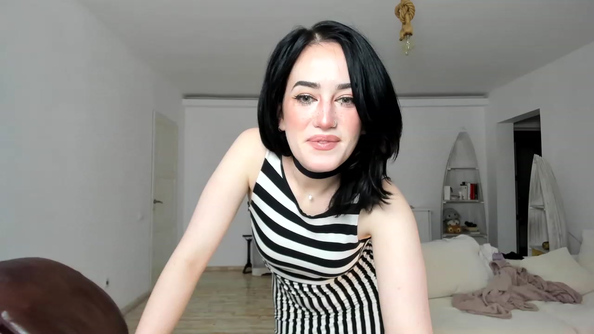 Gallery image thumbnail from Its_Cassidy's myfreecams stream on, 11/18/2022, 16:59 image 6 of 20