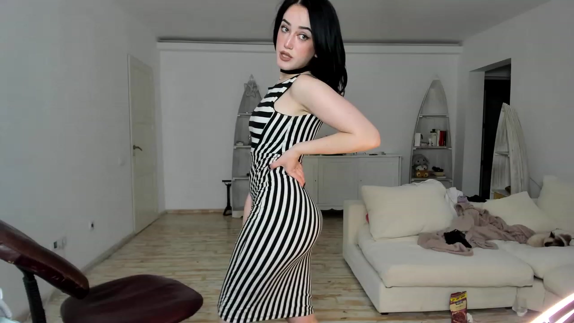 Gallery image thumbnail from Its_Cassidy's myfreecams stream on, 11/18/2022, 20:46 image 1 of 20