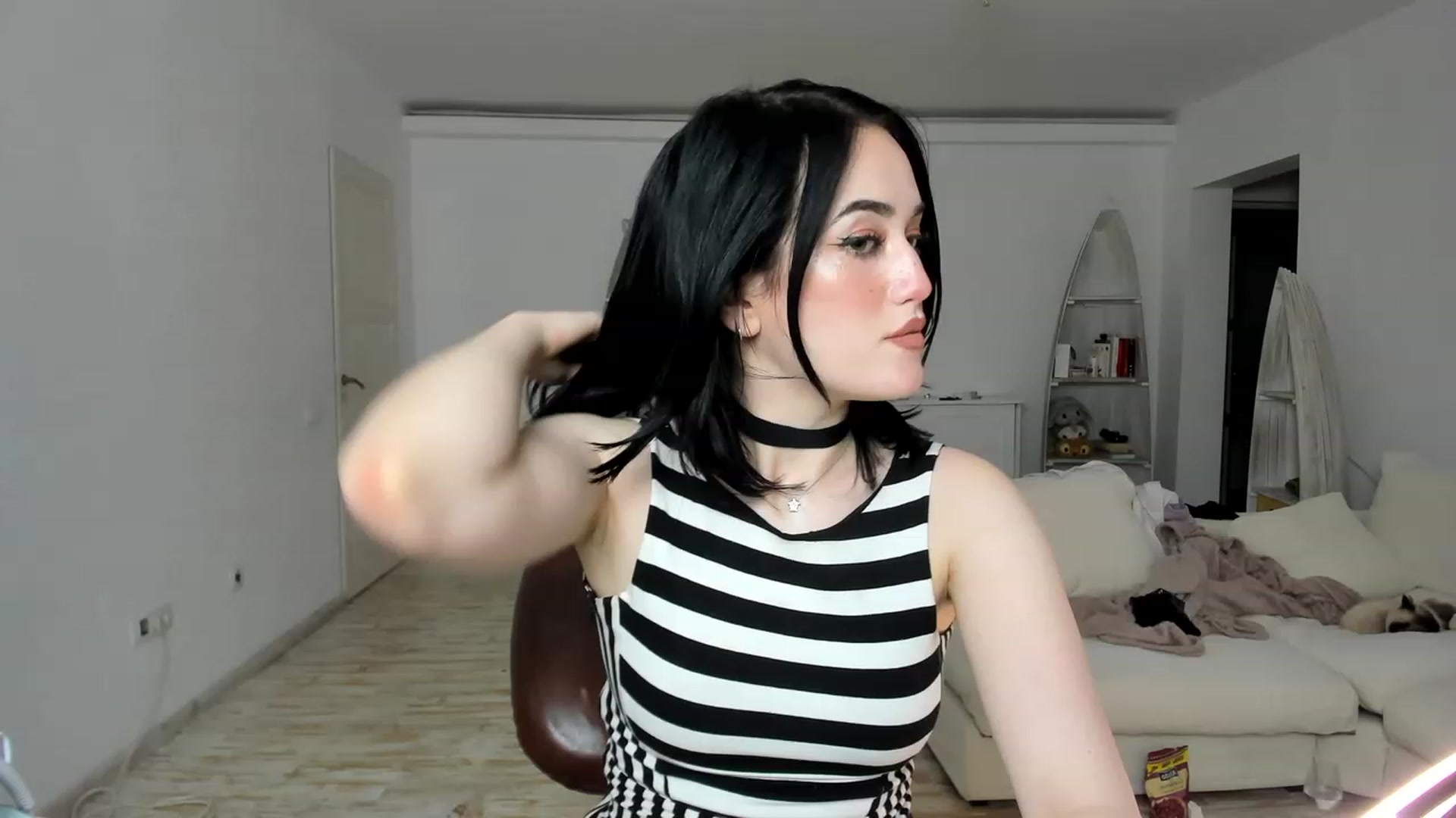 Gallery image thumbnail from Its_Cassidy's myfreecams stream on, 11/18/2022, 20:46 image 13 of 20