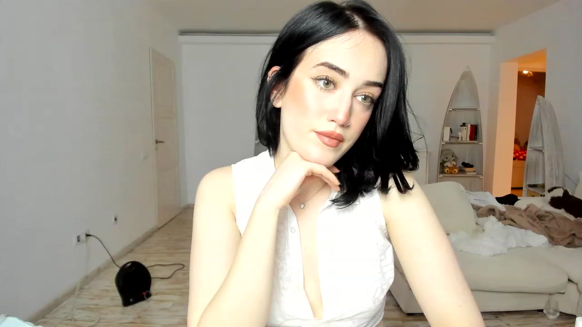 Gallery image thumbnail from Its_Cassidy's myfreecams stream on, 11/20/2022, 19:00 image 13 of 20