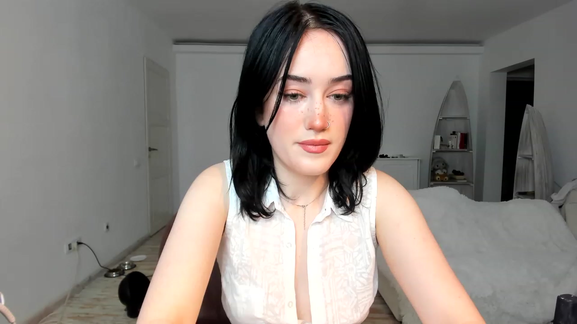 Gallery image thumbnail from Its_Cassidy's myfreecams stream on, 11/22/2022, 20:12 image 12 of 20
