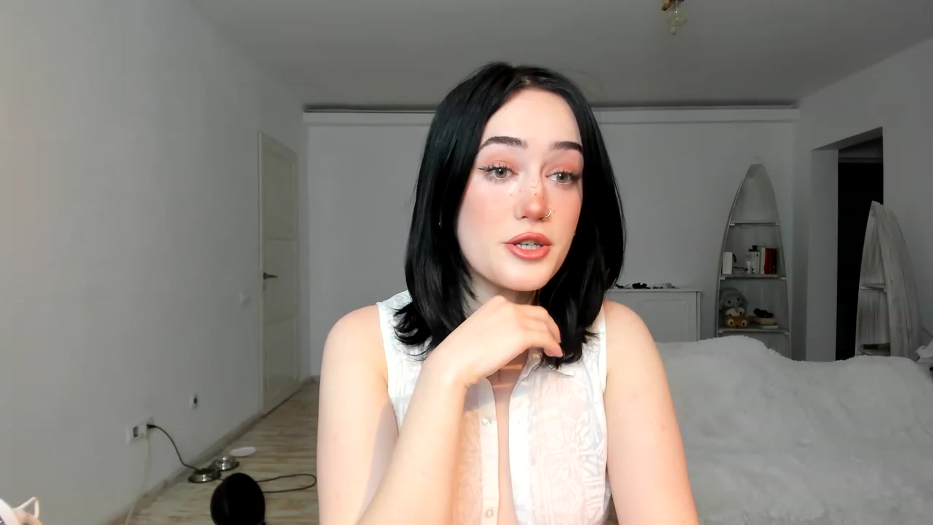 Gallery image thumbnail from Its_Cassidy's myfreecams stream on, 11/22/2022, 20:12 image 15 of 20