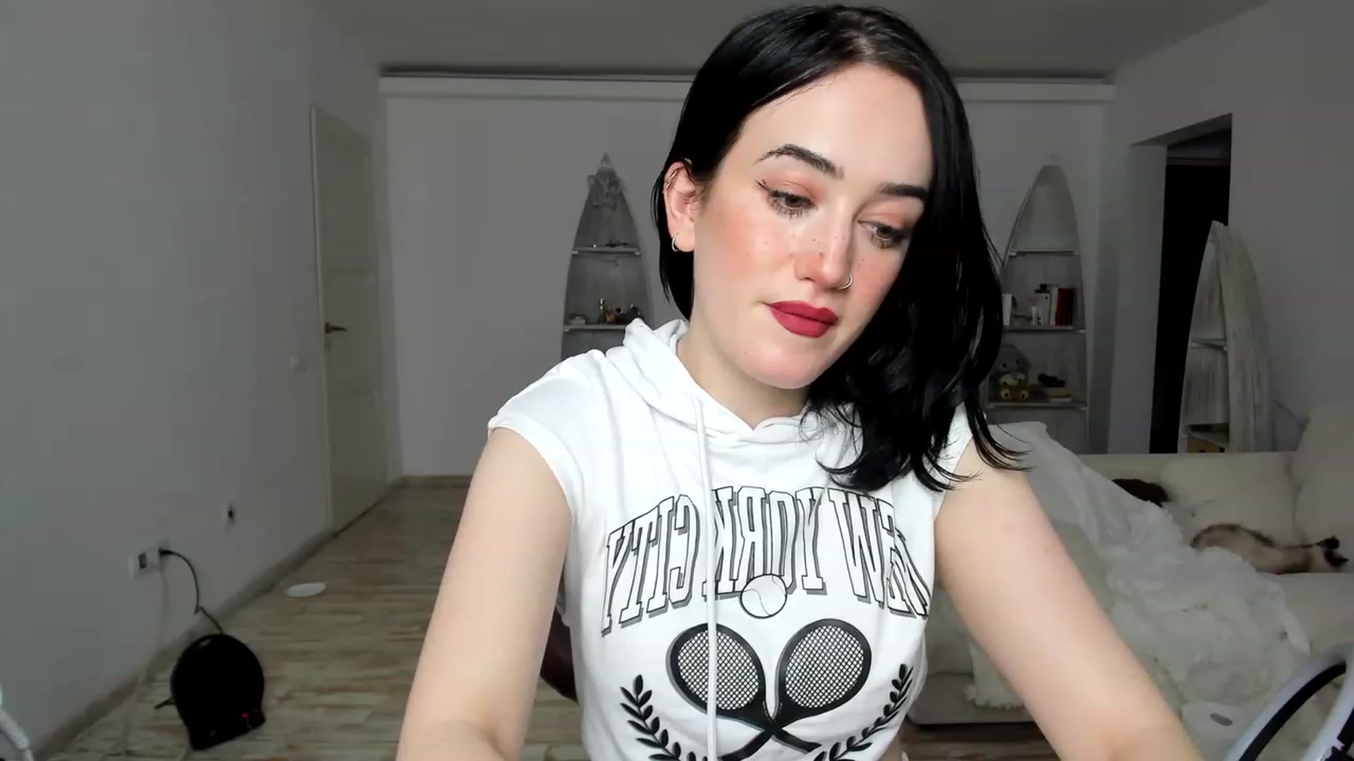 Gallery image thumbnail from Its_Cassidy's myfreecams stream on, 11/23/2022, 22:43 image 19 of 20