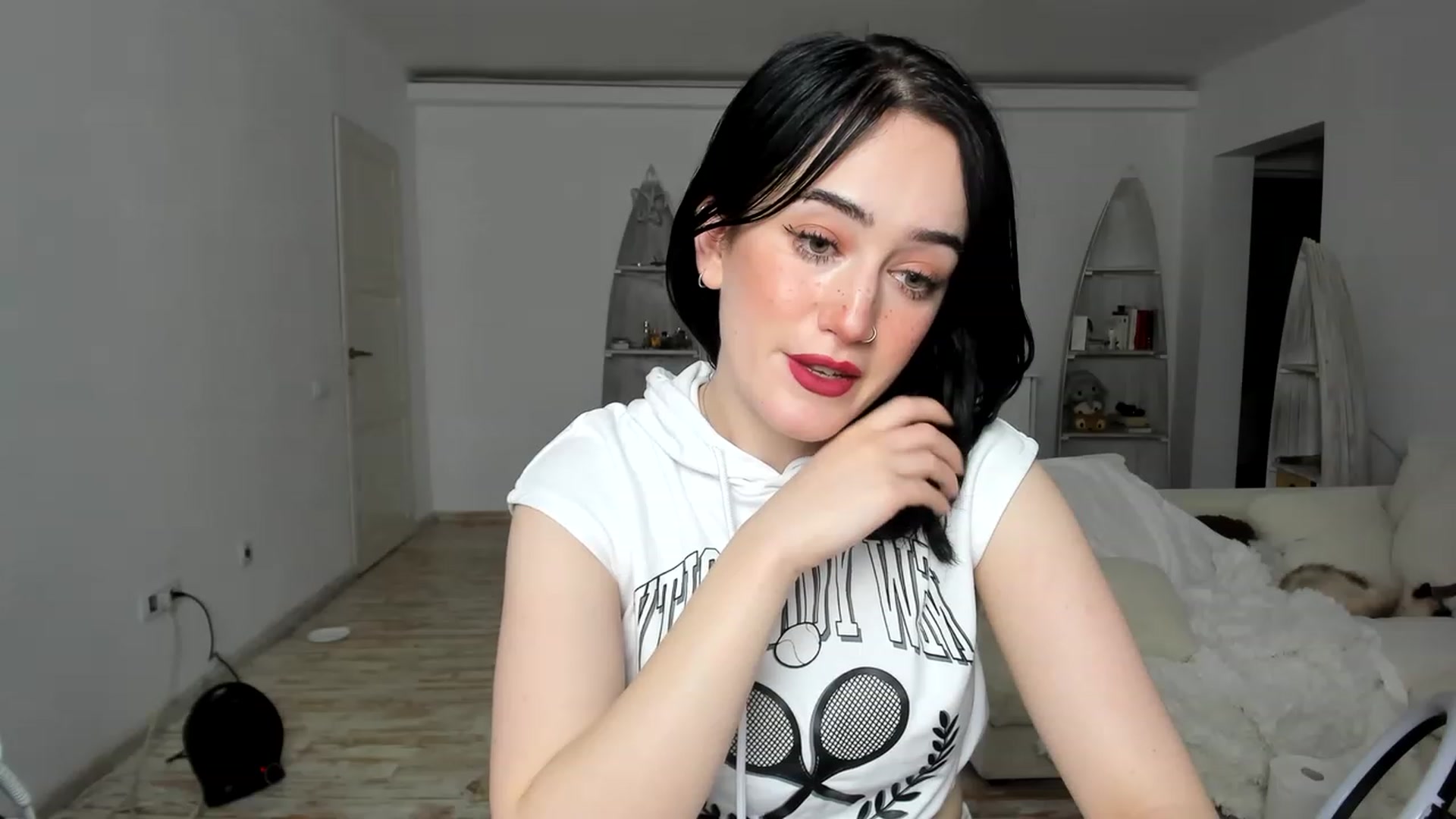 Gallery image thumbnail from Its_Cassidy's myfreecams stream on, 11/23/2022, 22:43 image 18 of 20