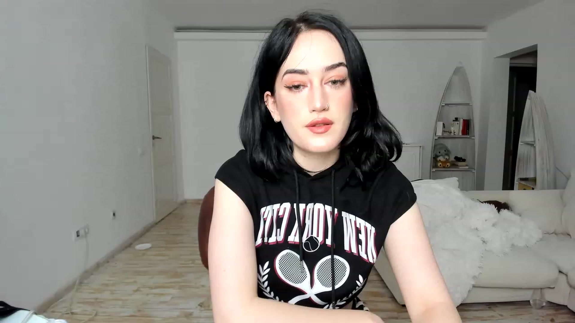 Gallery image thumbnail from Its_Cassidy's myfreecams stream on, 11/24/2022, 19:07 image 5 of 20