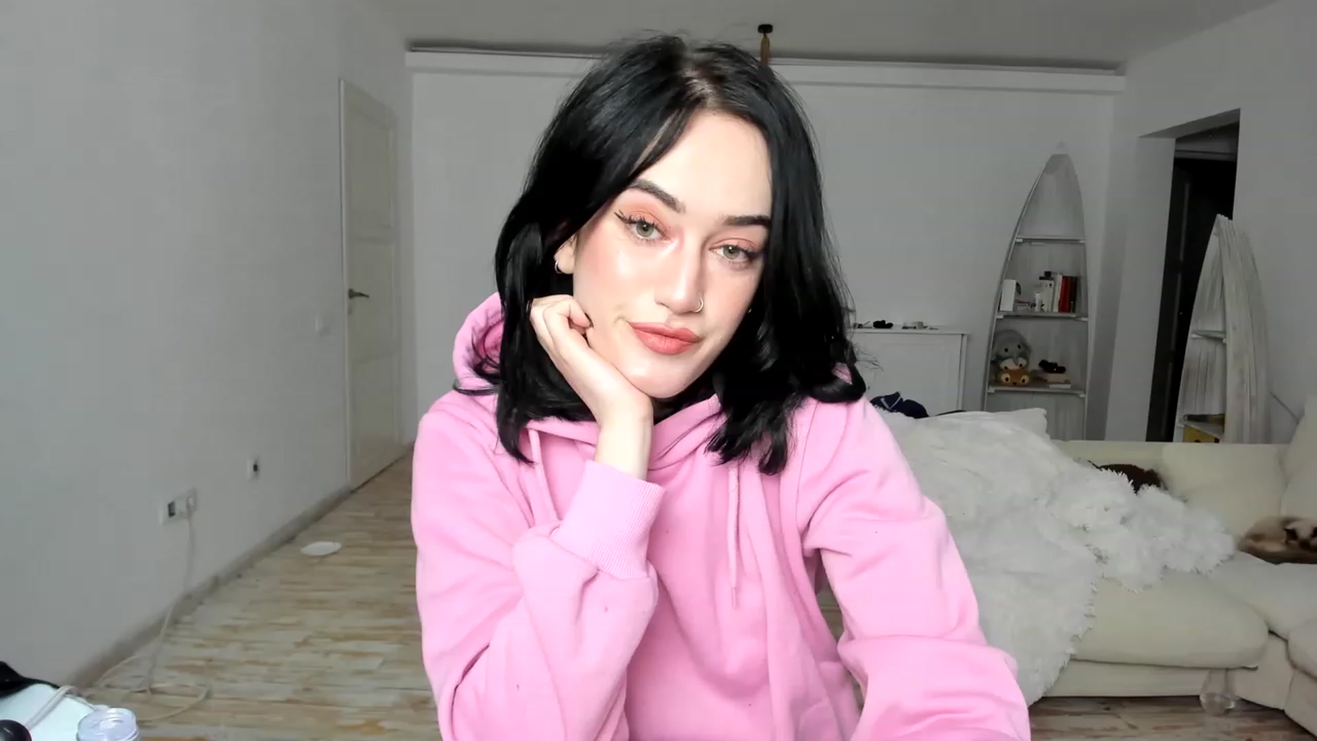 Gallery image thumbnail from Its_Cassidy's myfreecams stream on, 11/24/2022, 19:50 image 16 of 20