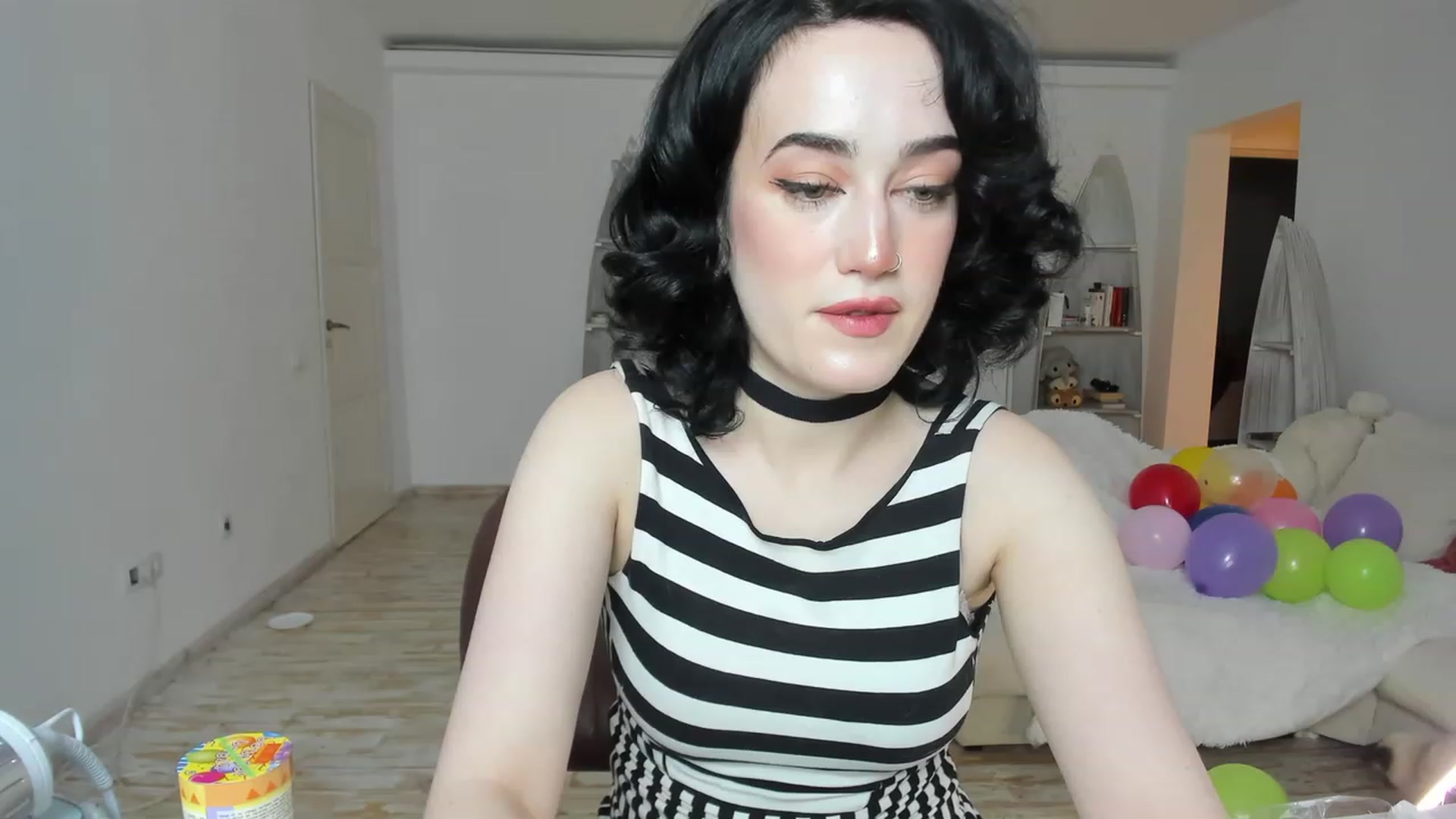 Gallery image thumbnail from Its_Cassidy's myfreecams stream on, 11/28/2022, 19:27 image 20 of 20