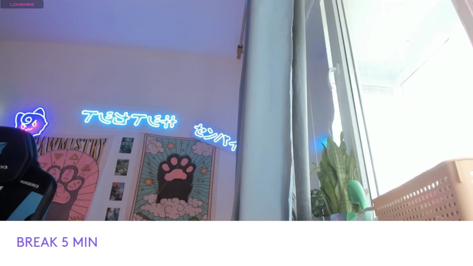 Gallery image thumbnail from Its_Nokia's myfreecams stream on, 07/11/2024, 09:56 image 6 of 20