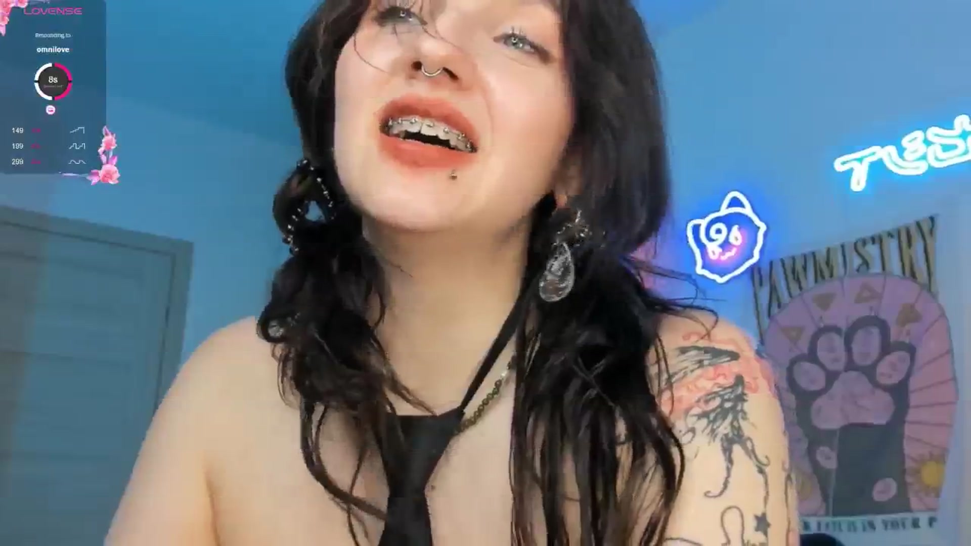 Gallery image thumbnail from Its_Nokia's myfreecams stream on, 07/18/2024, 09:46 image 16 of 20