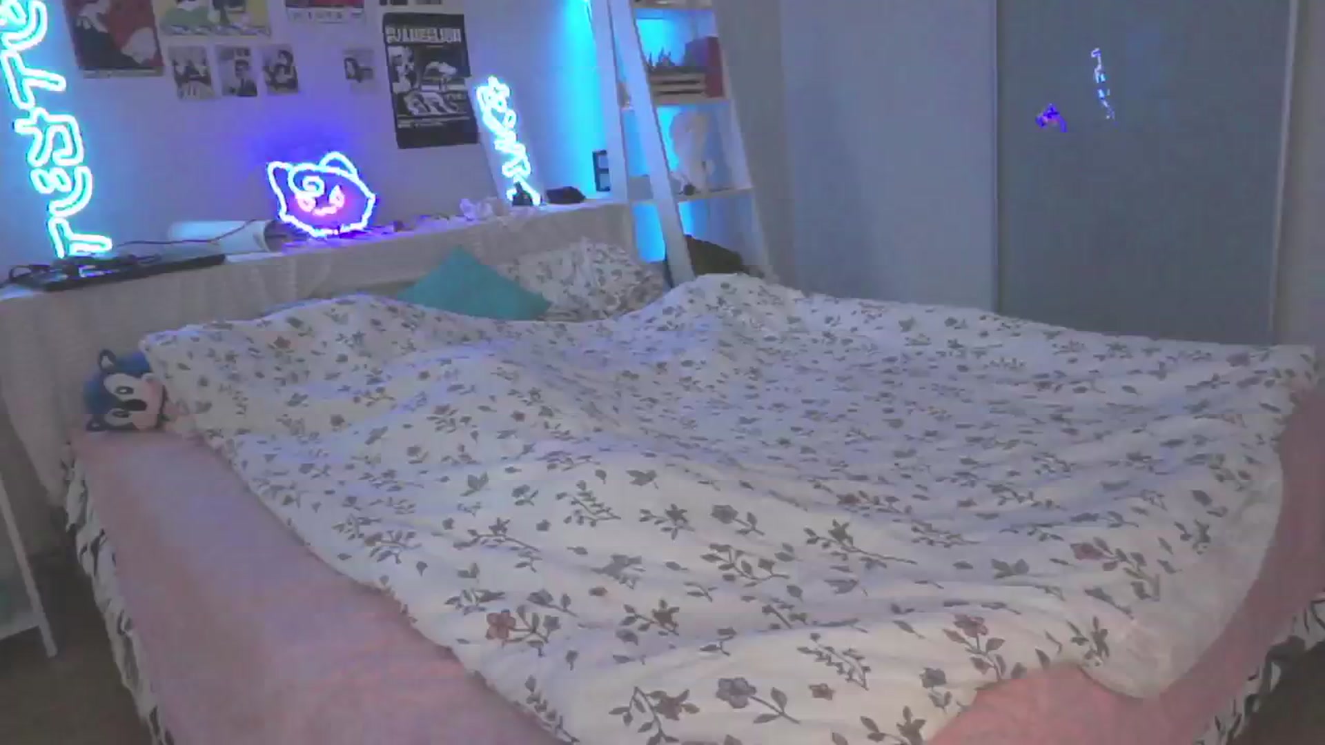 Gallery image thumbnail from Its_Nokia's myfreecams stream on, 09/15/2024, 10:55 image 2 of 20