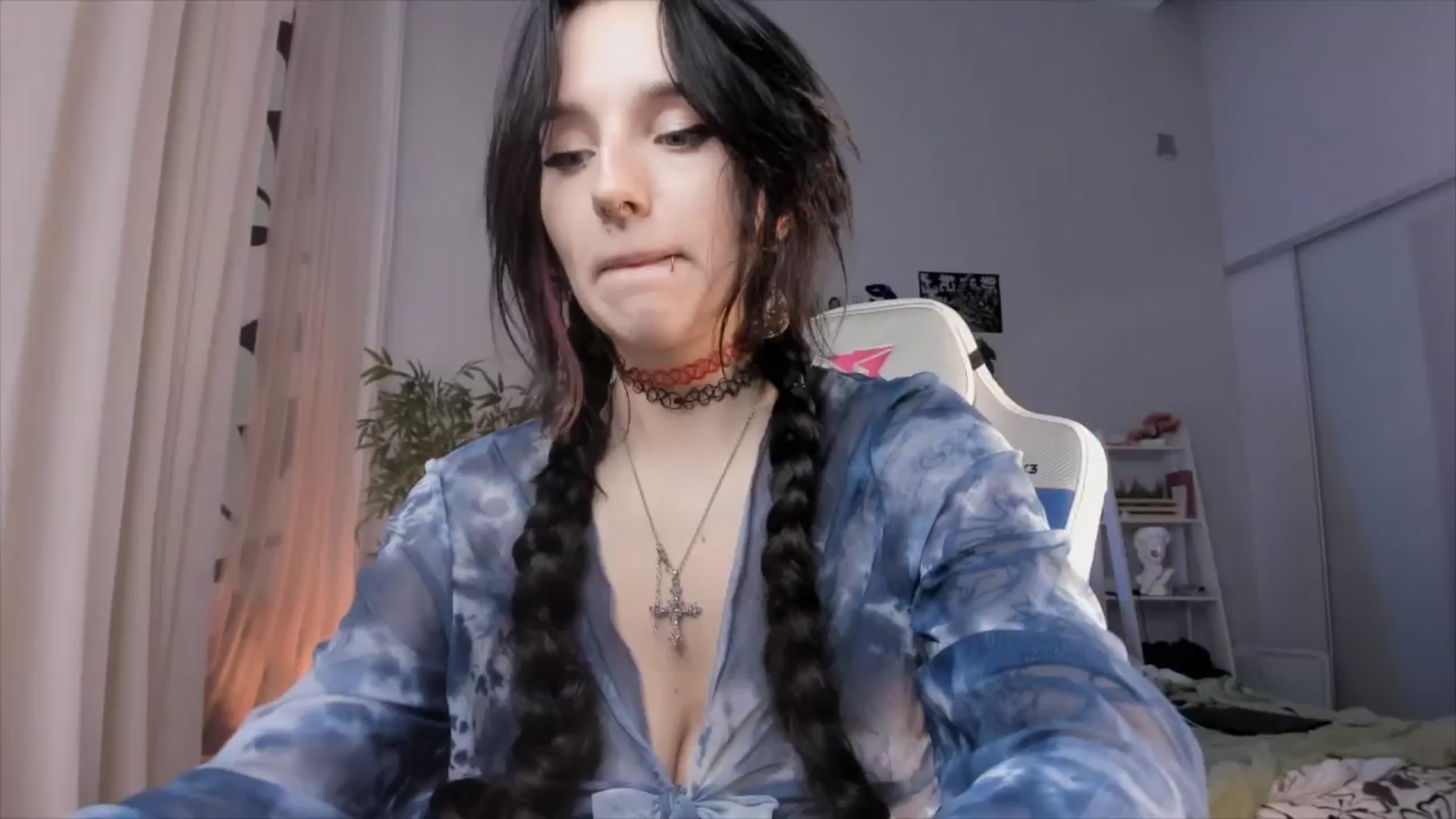Gallery image thumbnail from Its_Nokia's myfreecams stream on, 11/28/2024, 09:56 image 13 of 20