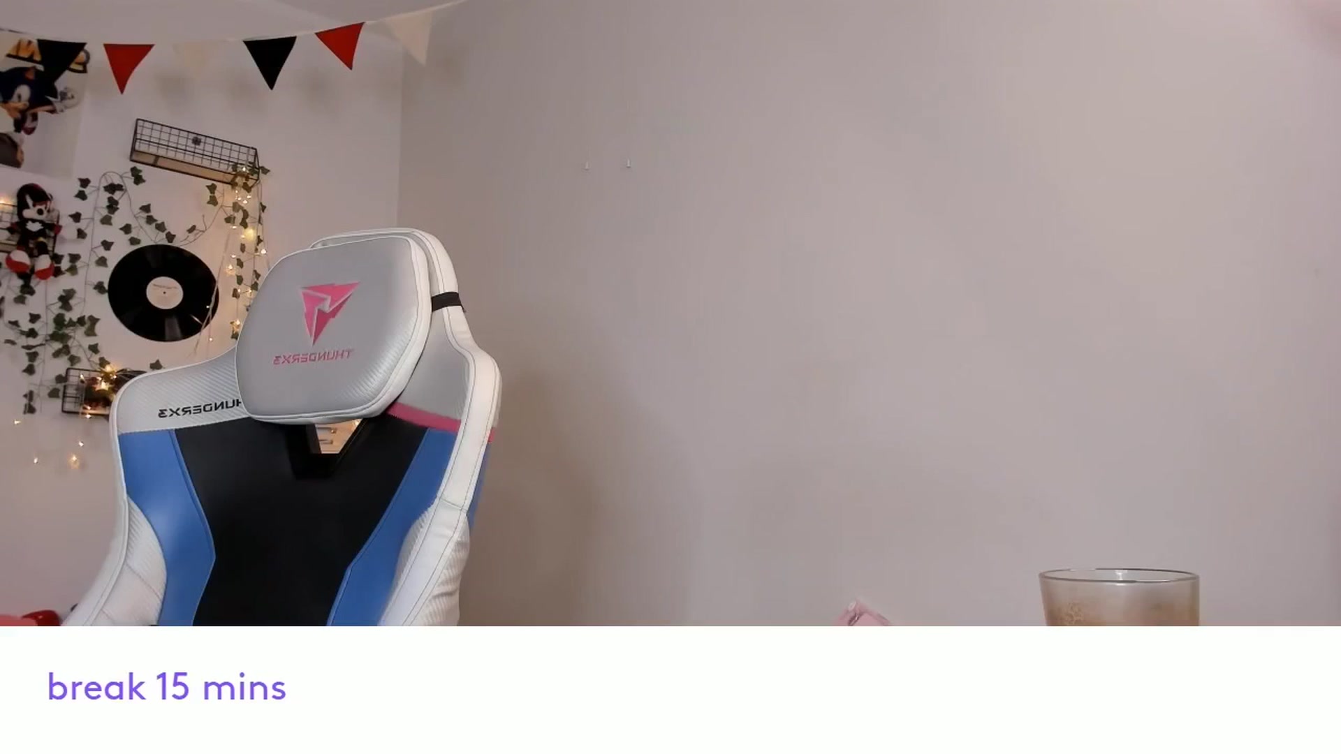 Gallery image thumbnail from Its_Nokia's myfreecams stream on, 01/20/2025, 08:05 image 8 of 20