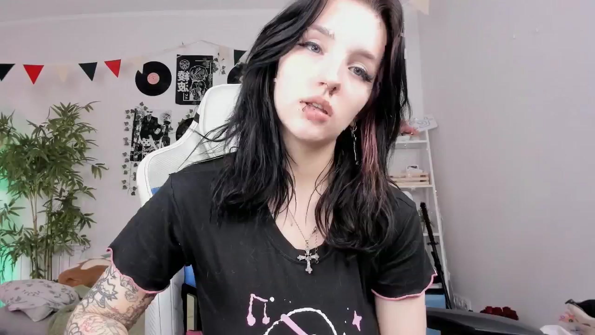 Gallery image thumbnail from Its_Nokia's myfreecams stream on, 02/06/2025, 08:52 image 15 of 20