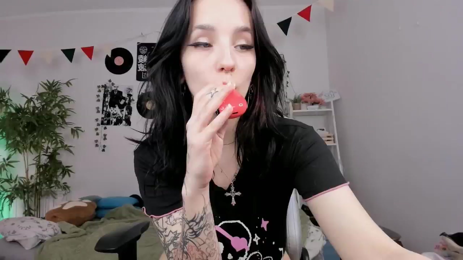 Gallery image thumbnail from Its_Nokia's myfreecams stream on, 02/06/2025, 09:50 image 6 of 20