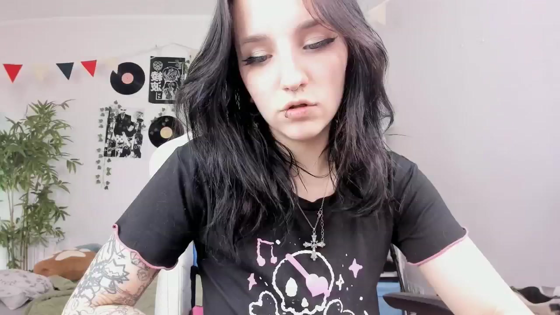 Gallery image thumbnail from Its_Nokia's myfreecams stream on, 02/06/2025, 10:22 image 17 of 20
