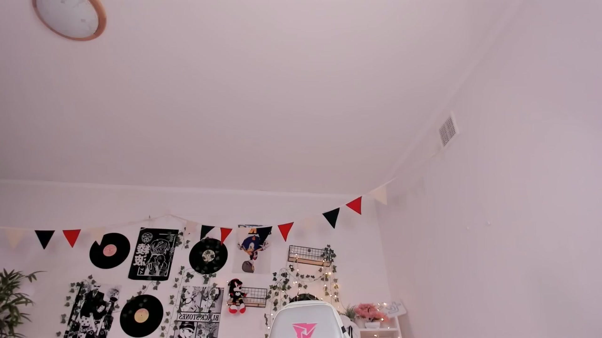 Gallery image thumbnail from Its_Nokia's myfreecams stream on, 02/10/2025, 08:28 image 16 of 20