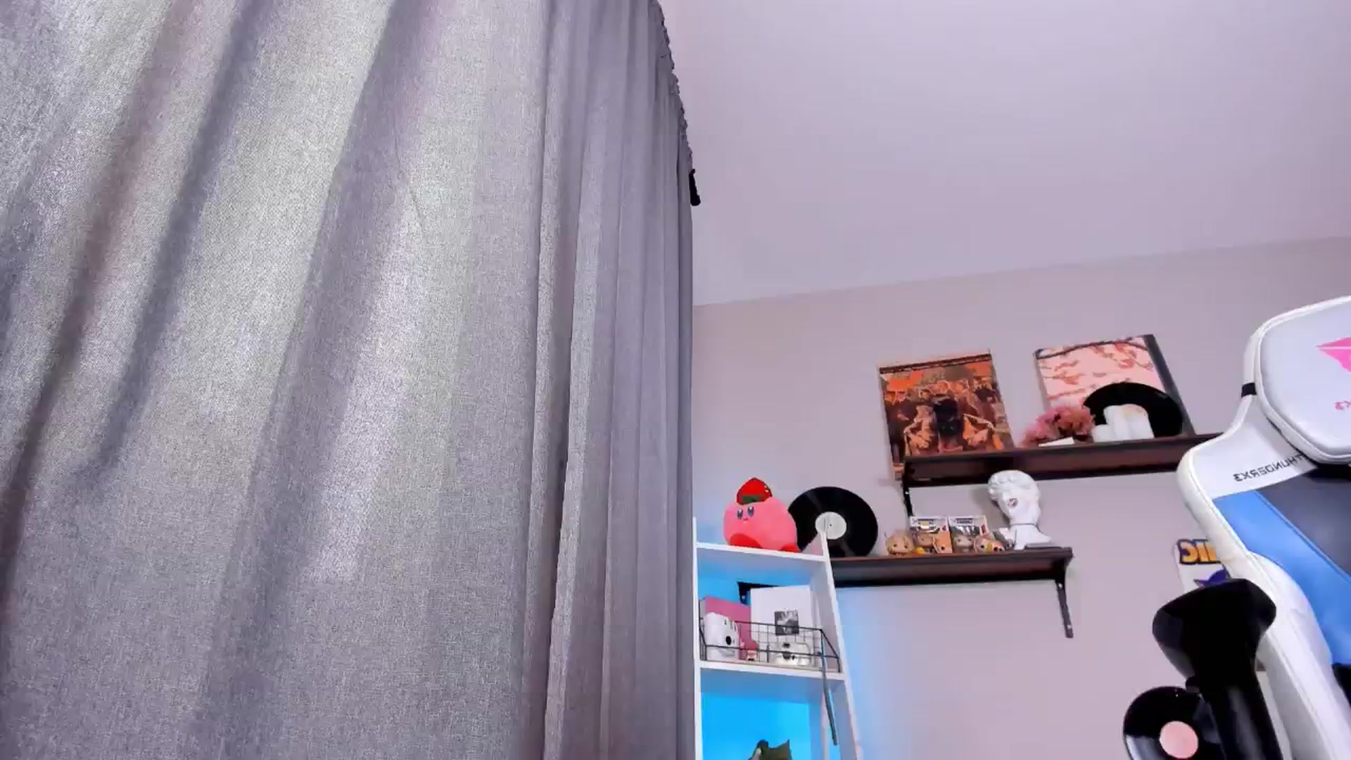 Gallery image thumbnail from Its_Nokia's myfreecams stream on, 03/10/2025, 10:17 image 12 of 20