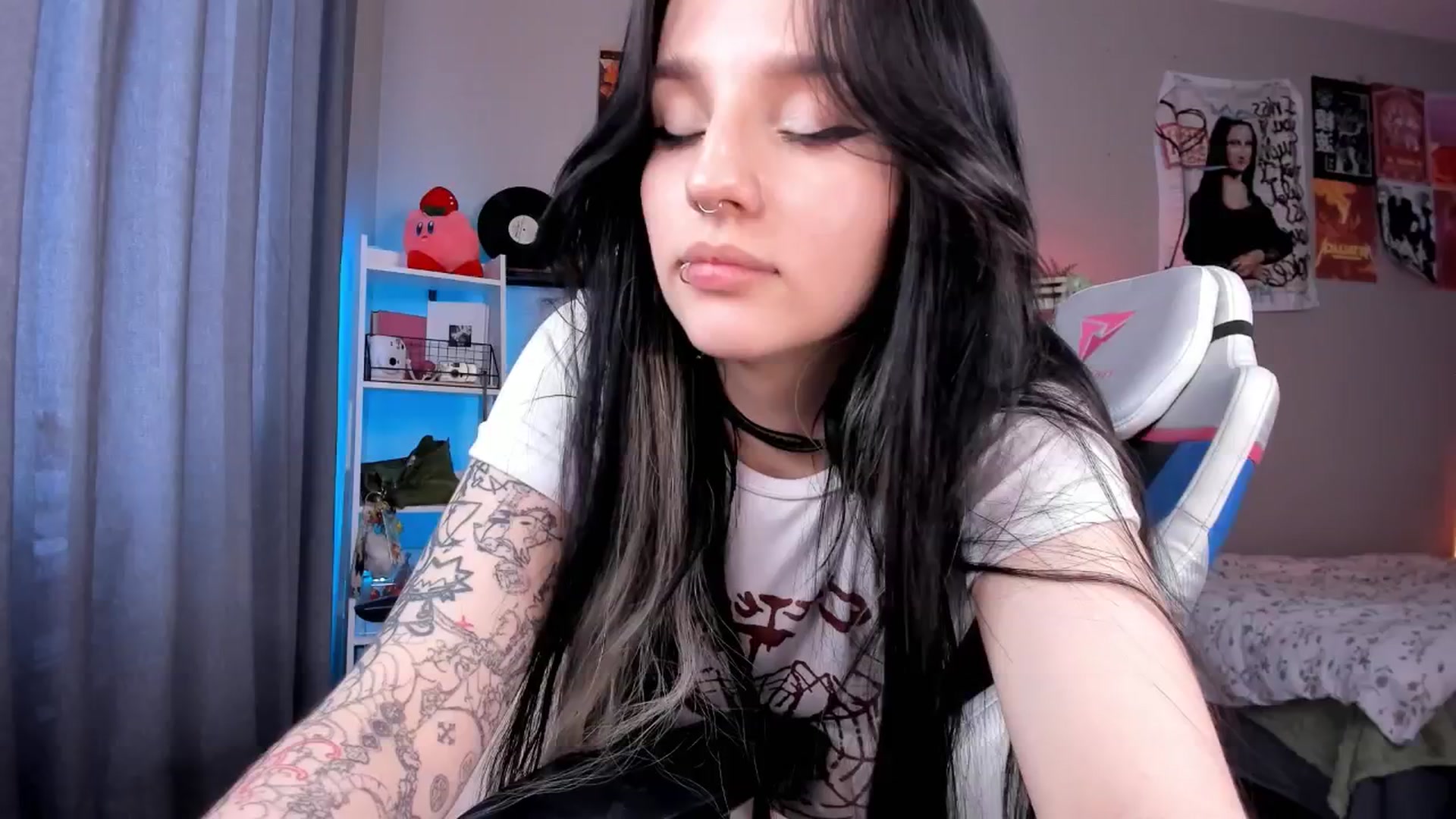 Gallery image thumbnail from Its_Nokia's myfreecams stream on, 03/15/2025, 09:52 image 7 of 20