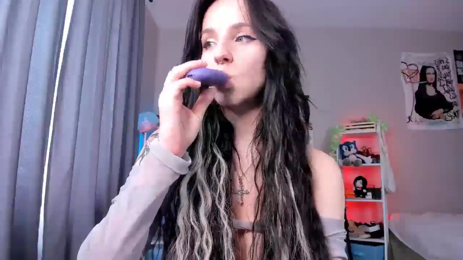Gallery image thumbnail from Its_Nokia's myfreecams stream on, 04/11/2025, 10:19 image 10 of 20
